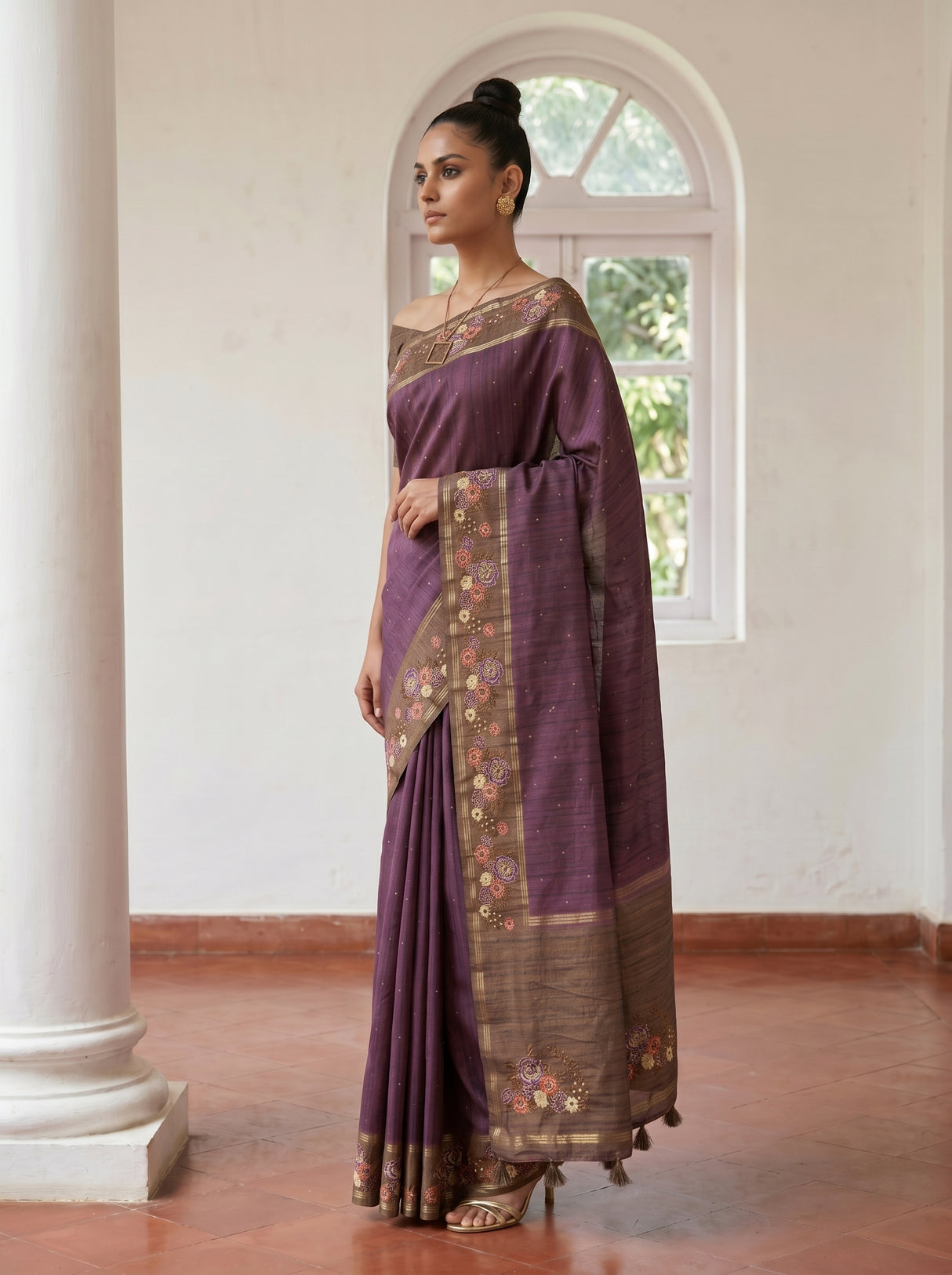 MIMOSA Saree Saree — pose 3 styling detail