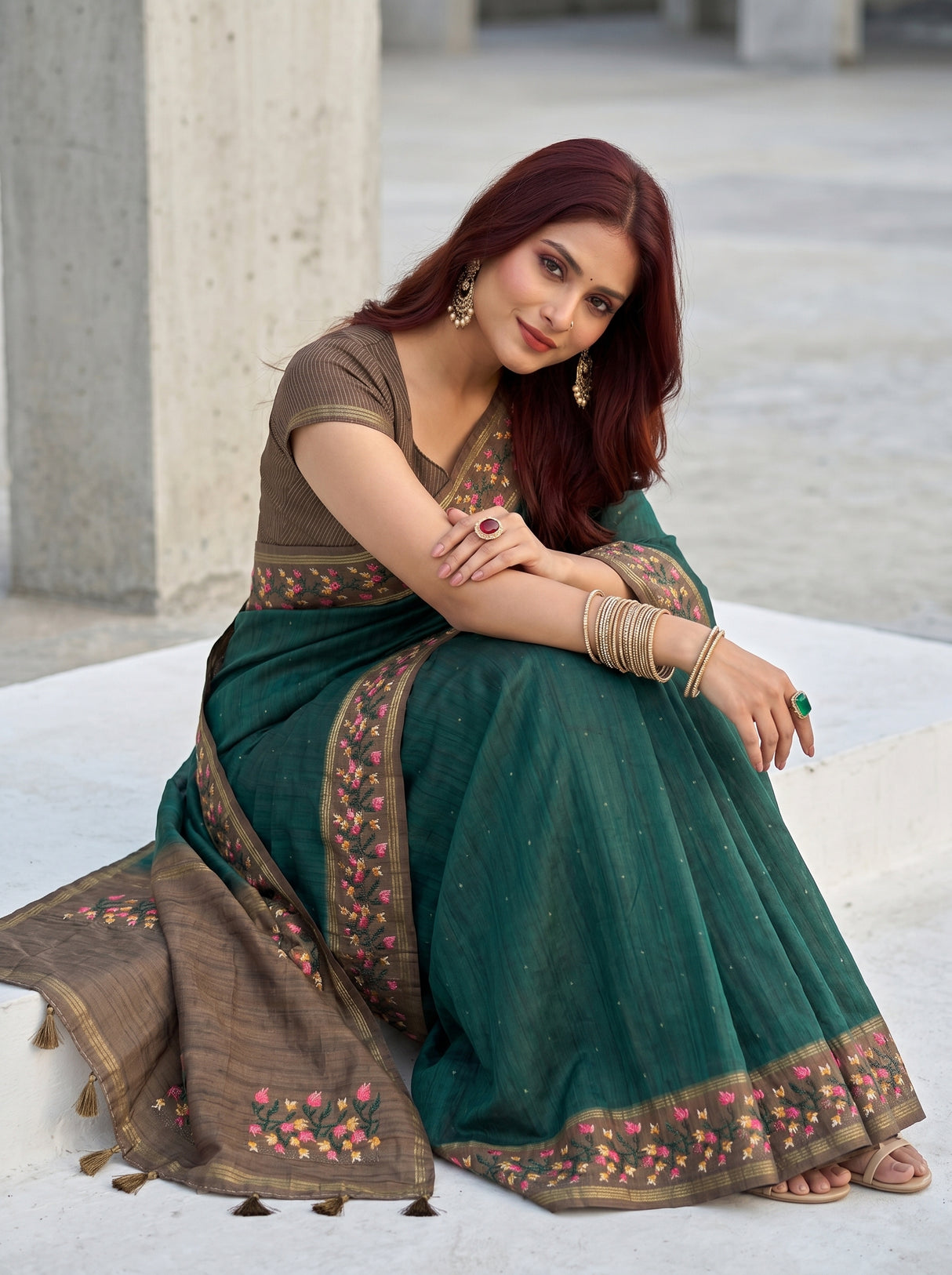 MIMOSA Bottle Green Banarasi Art Silk Saree — pose 8 styling detail