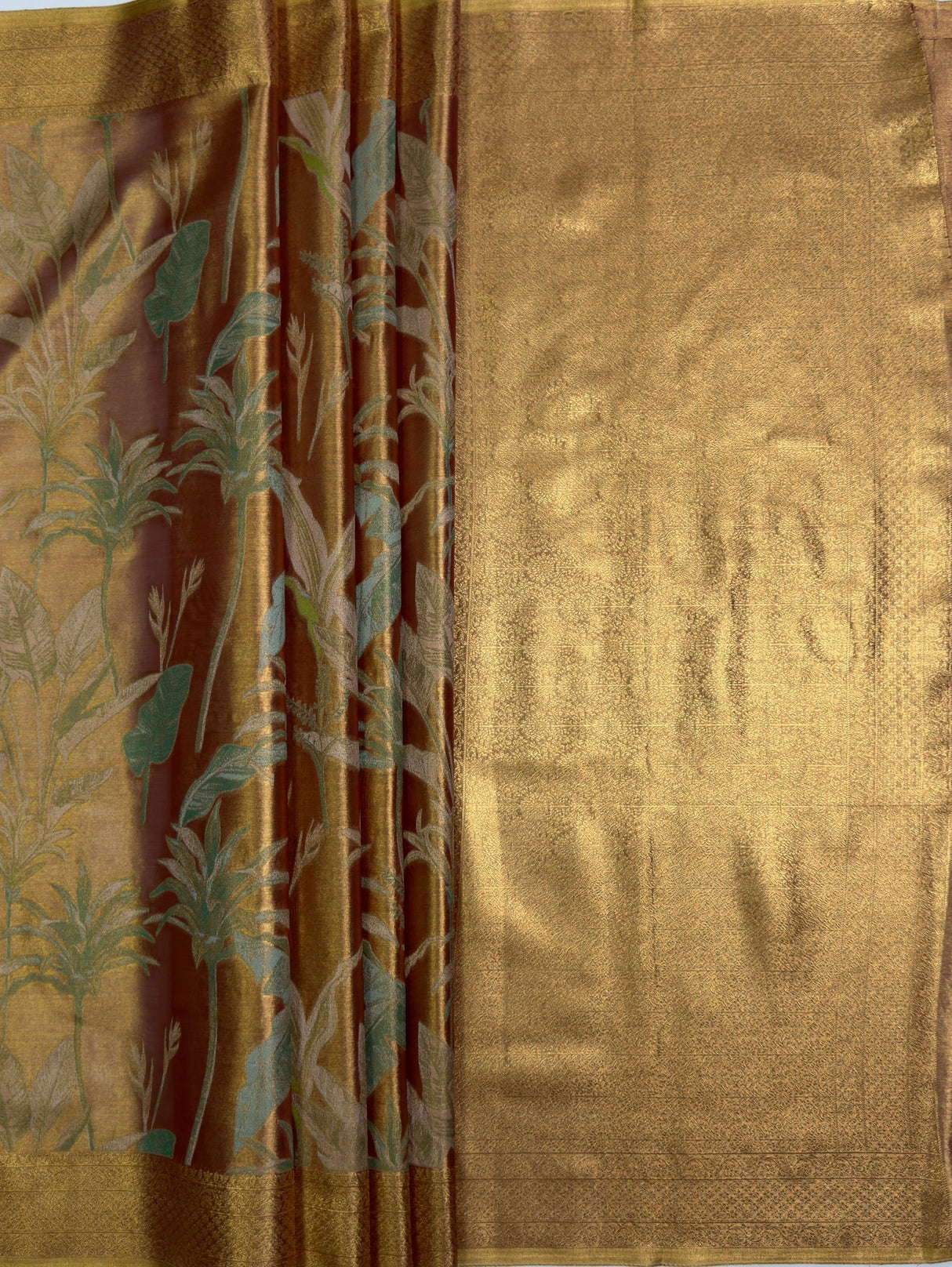 MIMOSA Wine Saree Saree — pallu and zari work detail