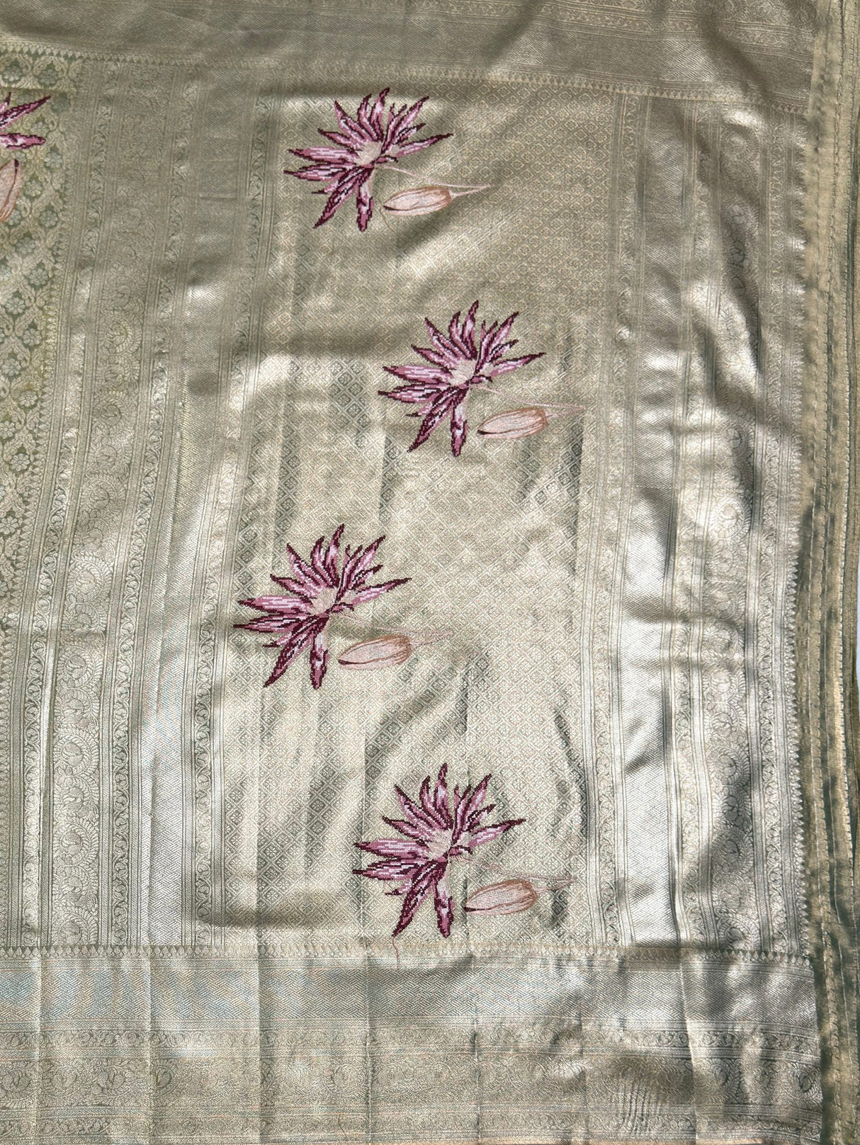 MIMOSA Saree Saree — pallu and zari work detail