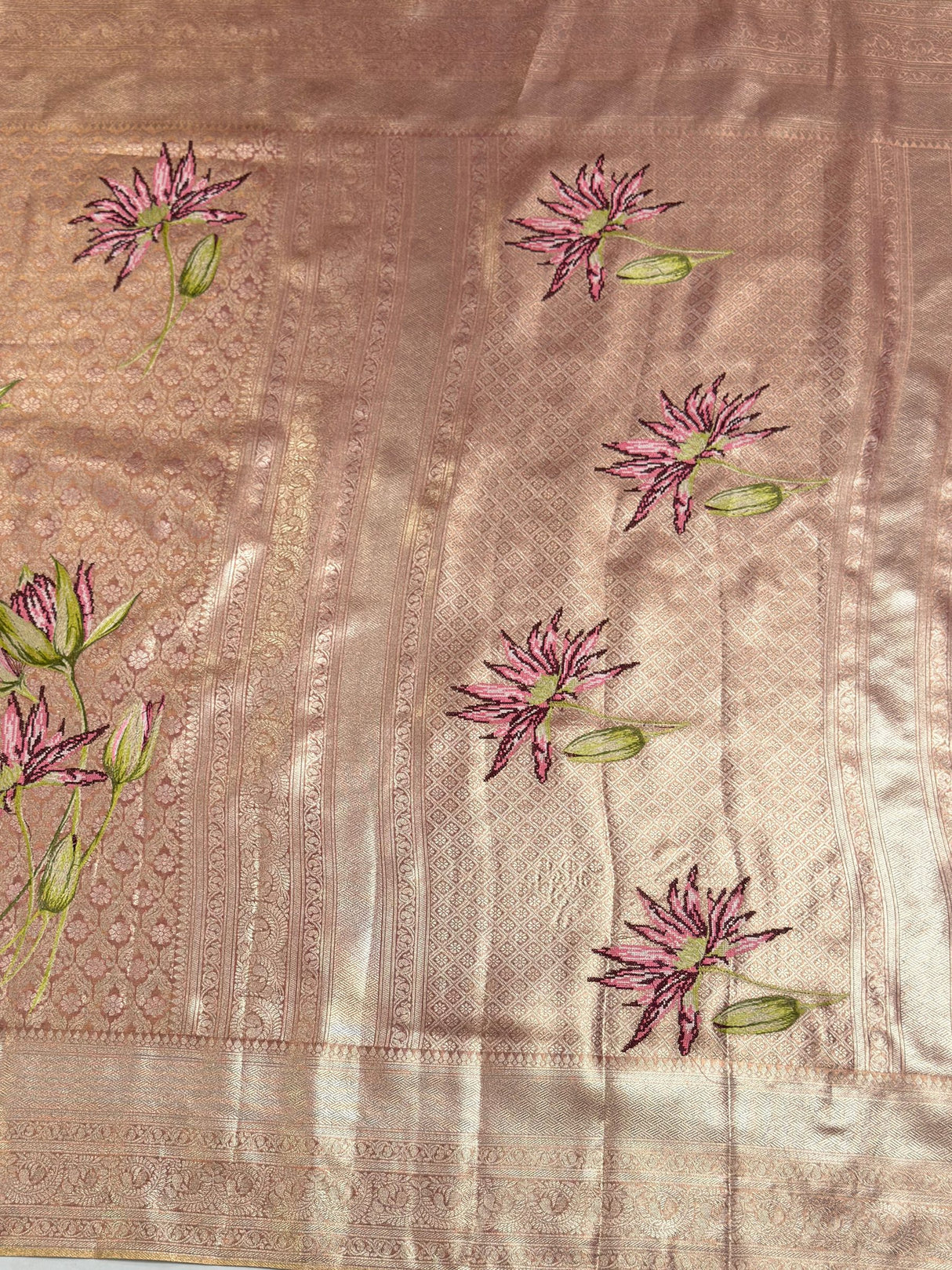 MIMOSA Saree Saree — pallu and zari work detail