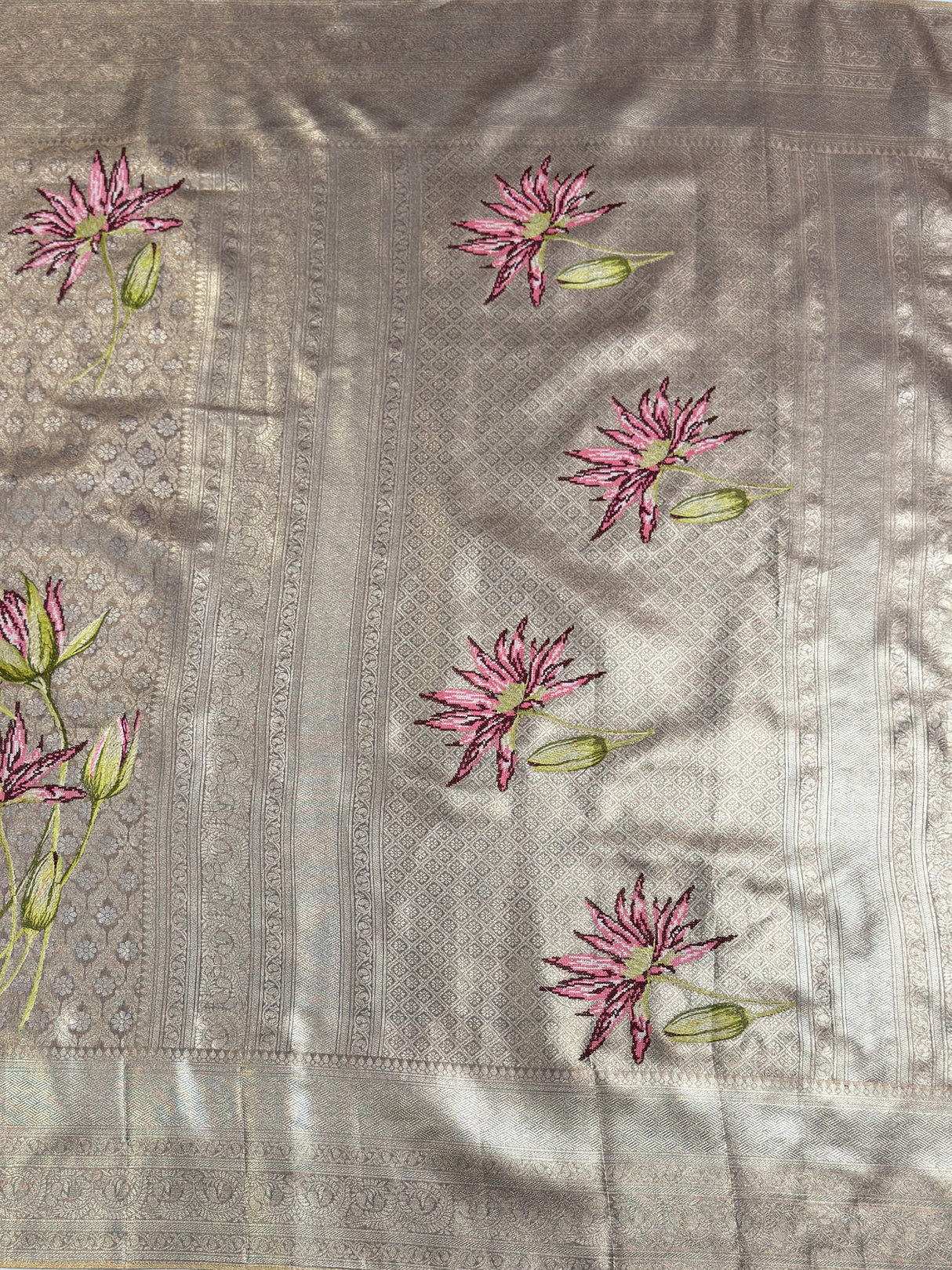 MIMOSA Saree Saree — pallu and zari work detail