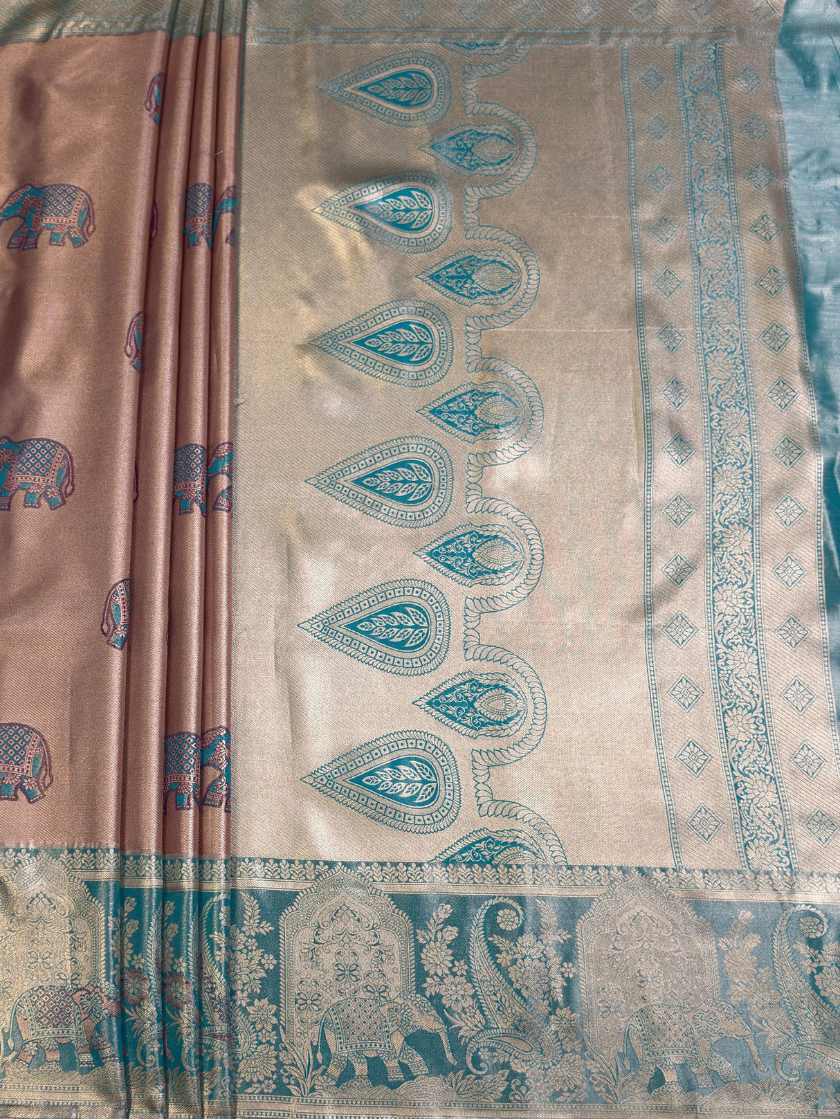 MIMOSA Saree Saree — pallu and zari work detail