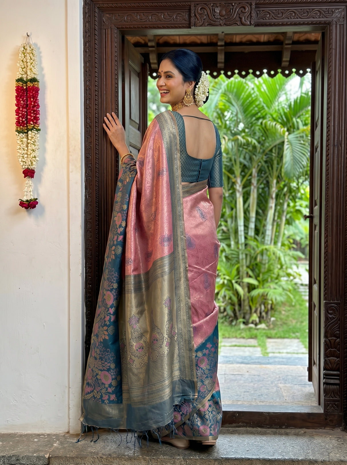 MIMOSA Saree Saree — pose 7 styling detail