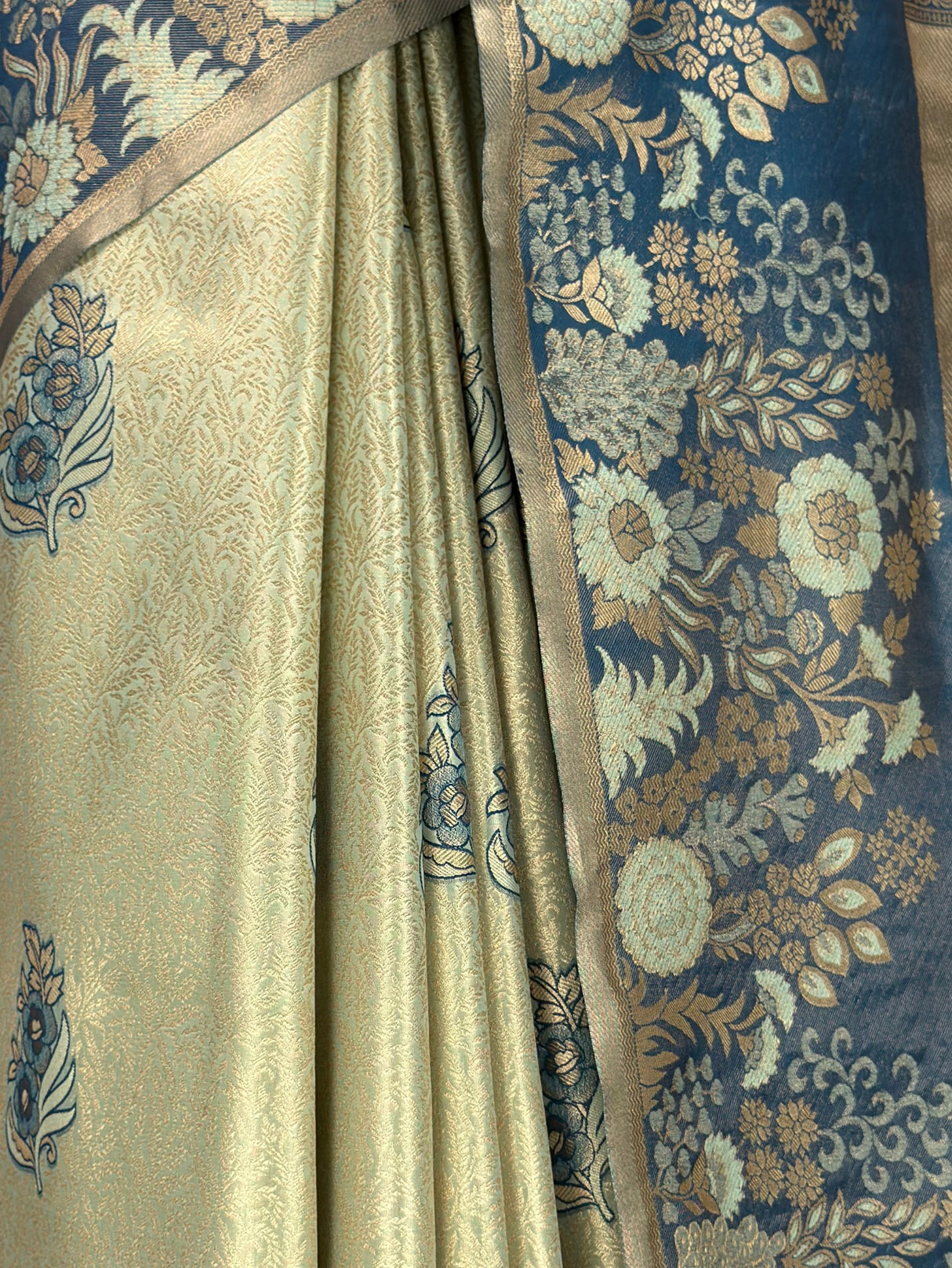 MIMOSA Saree Saree — fleets shot full lifestyle