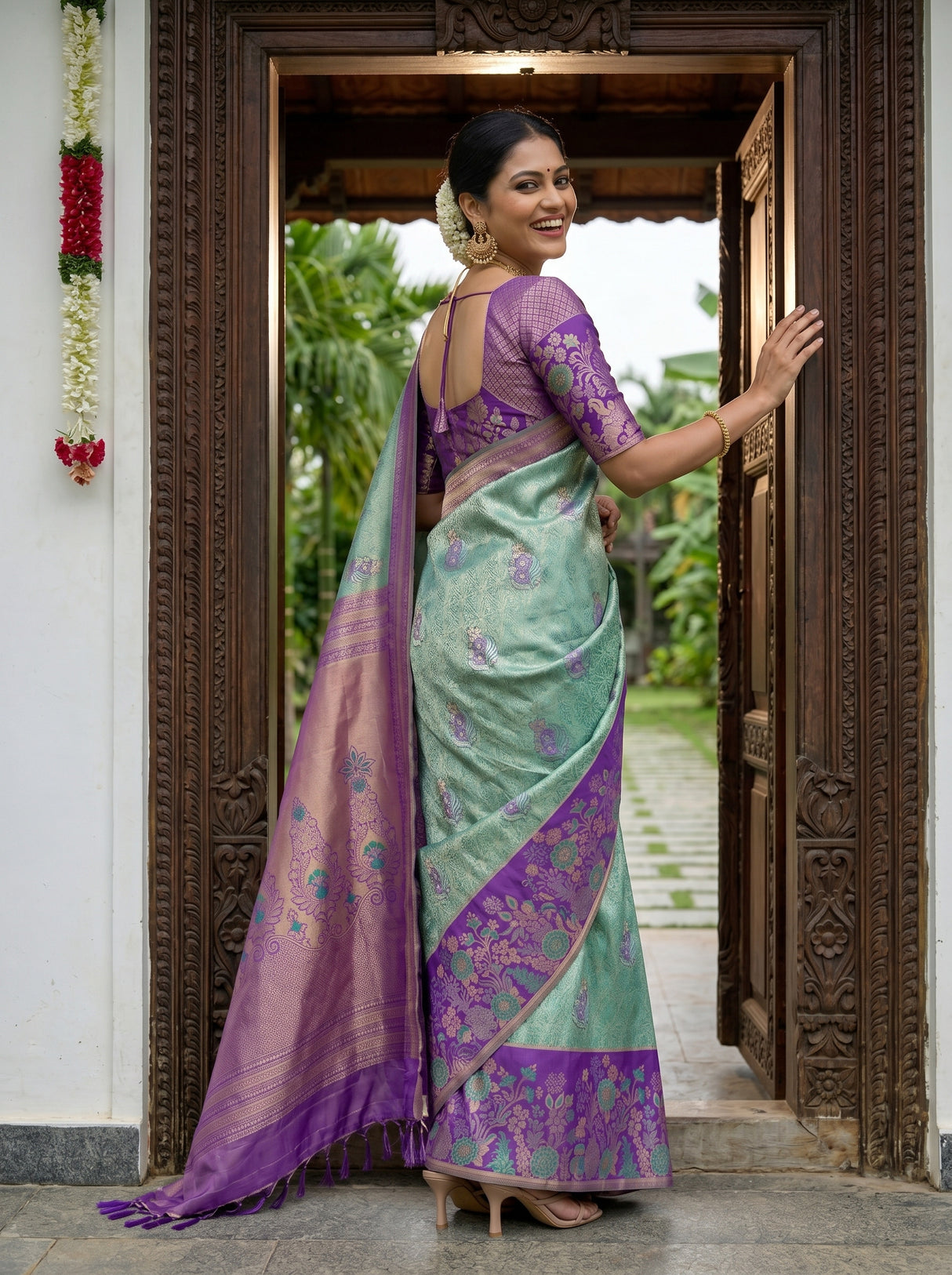 MIMOSA Saree Saree — pose 7 styling detail
