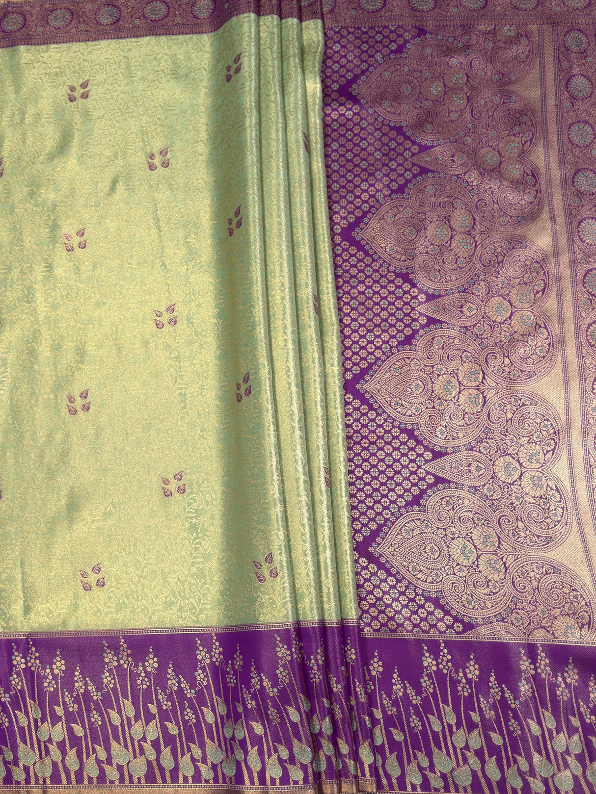 MIMOSA Saree Saree — pallu and zari work detail
