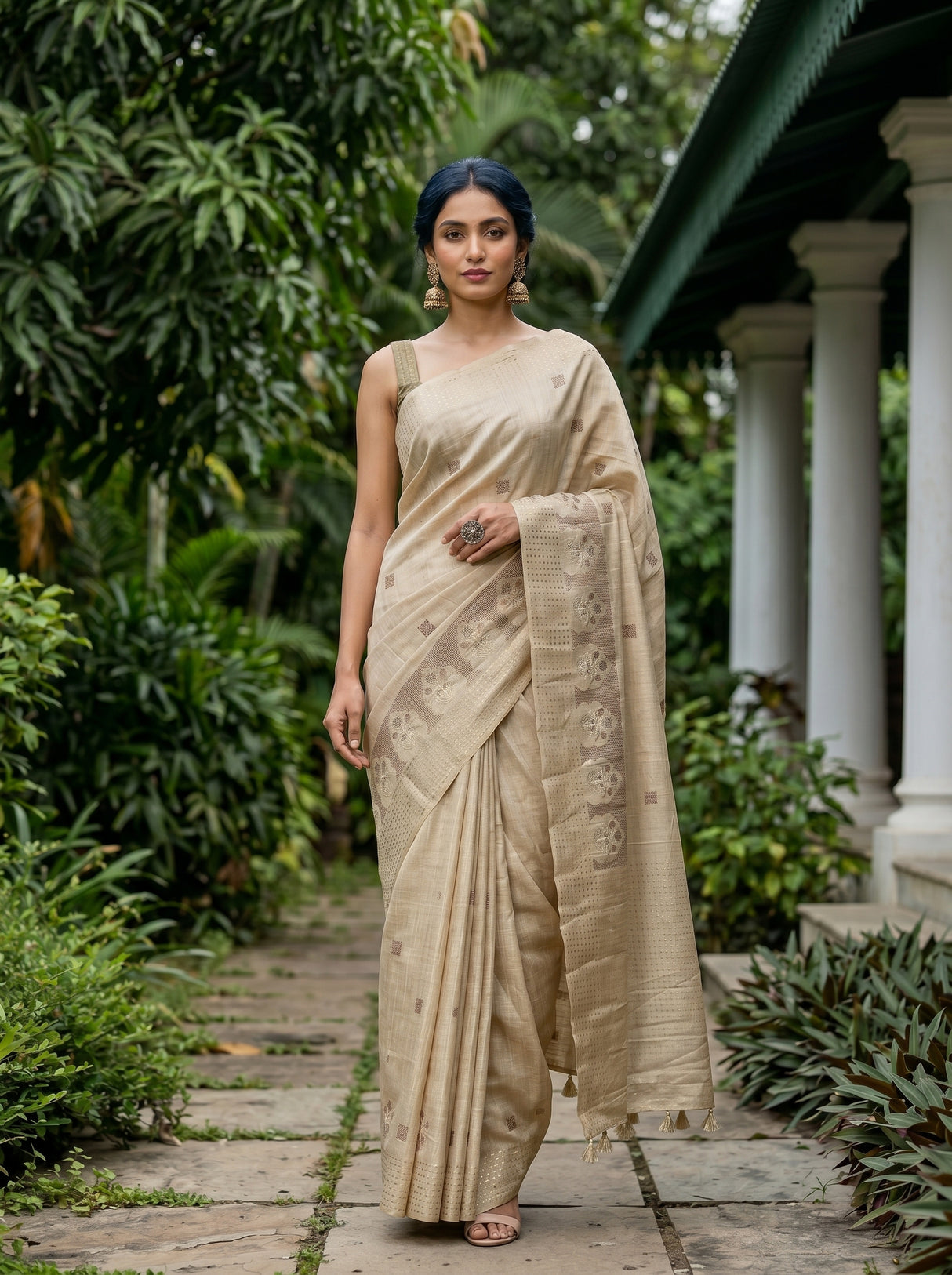 MIMOSA Tussar Saree Saree — pose 6 styling detail