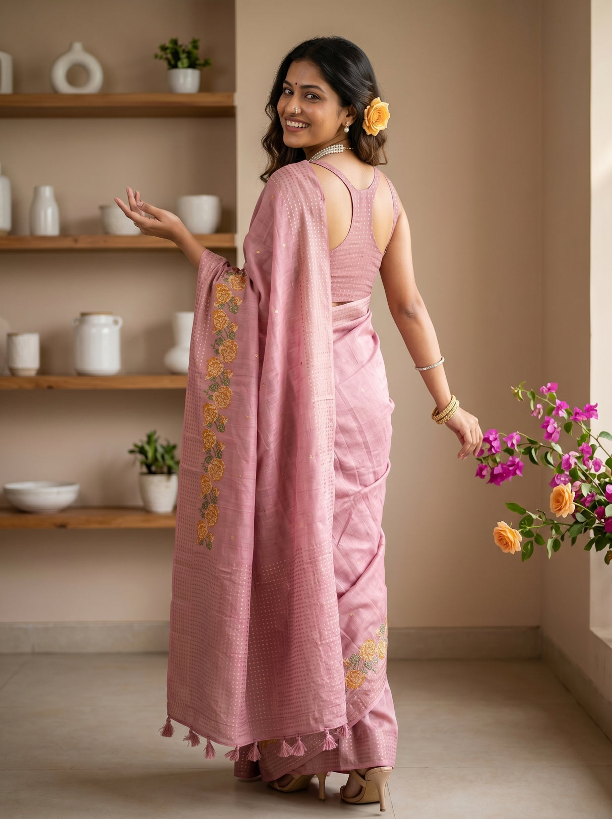 MIMOSA Saree Saree — pose 7 styling detail