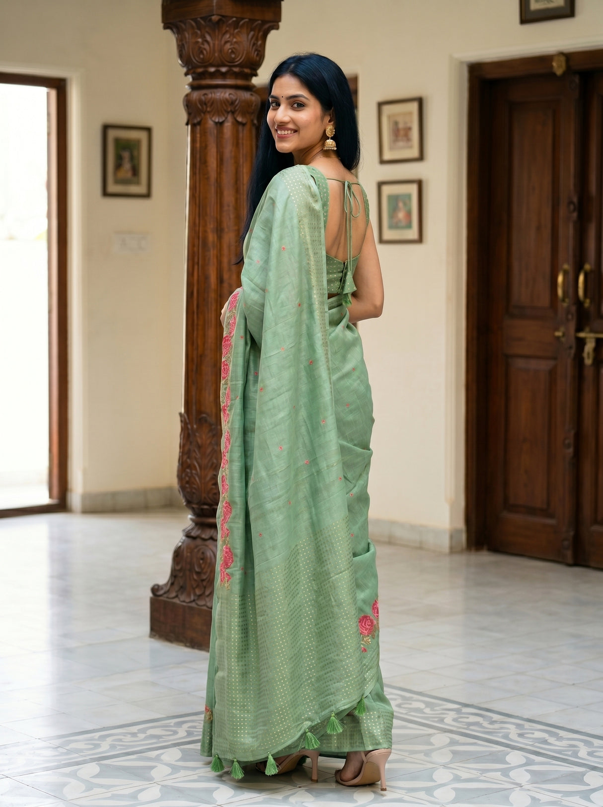 MIMOSA Saree Saree — pose 7 styling detail