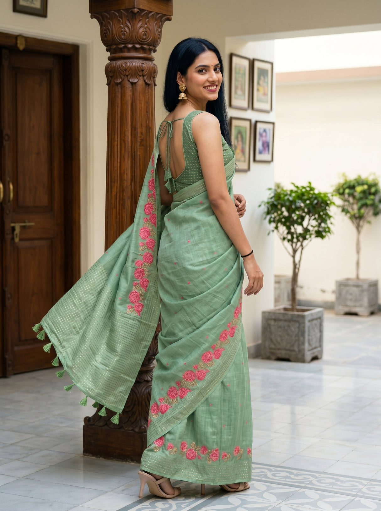 MIMOSA Saree Saree — pose 9 styling detail