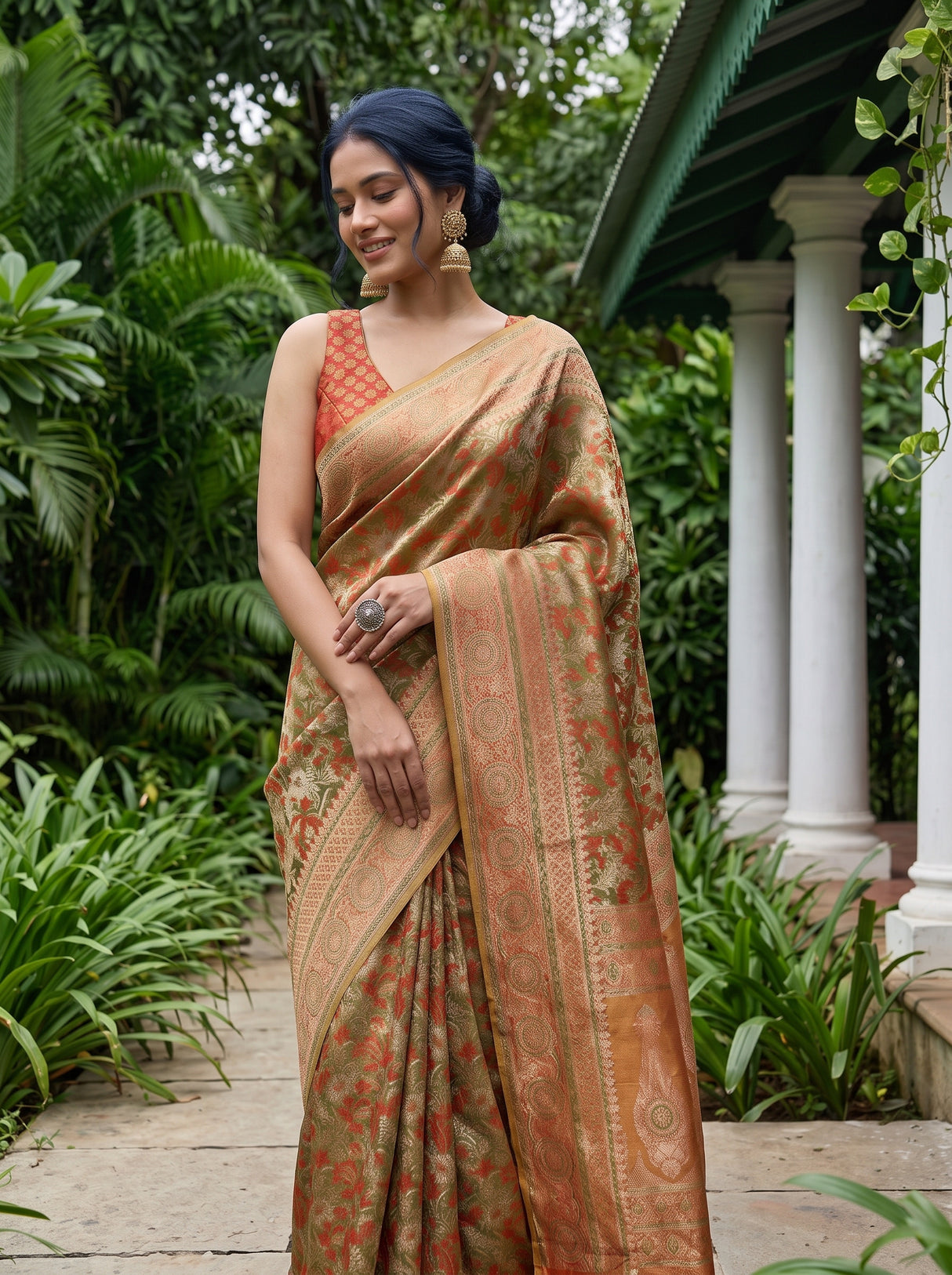 MIMOSA Saree Saree — pose 10 styling detail