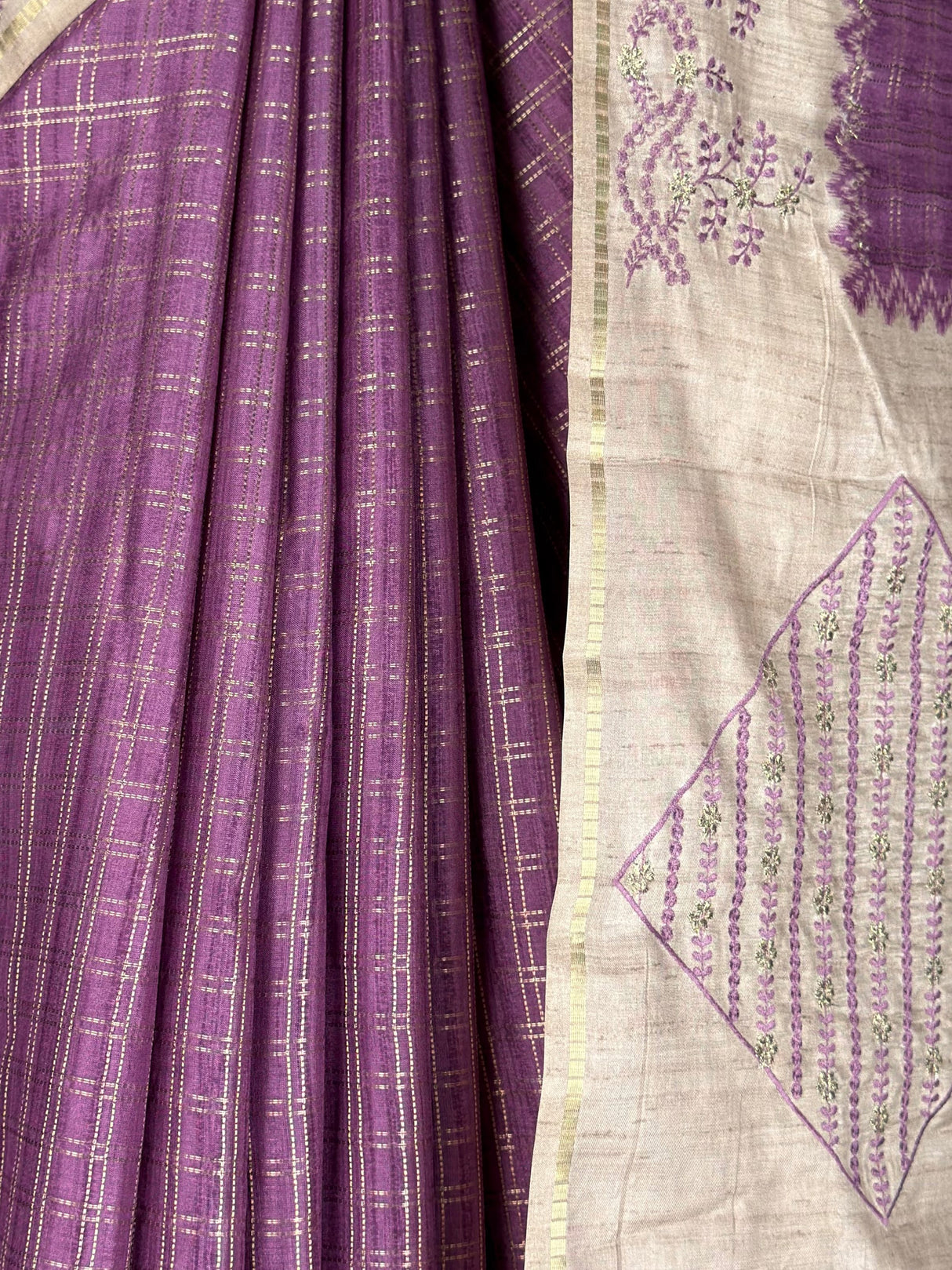 MIMOSA Magenta Saree Saree — fleets shot full lifestyle