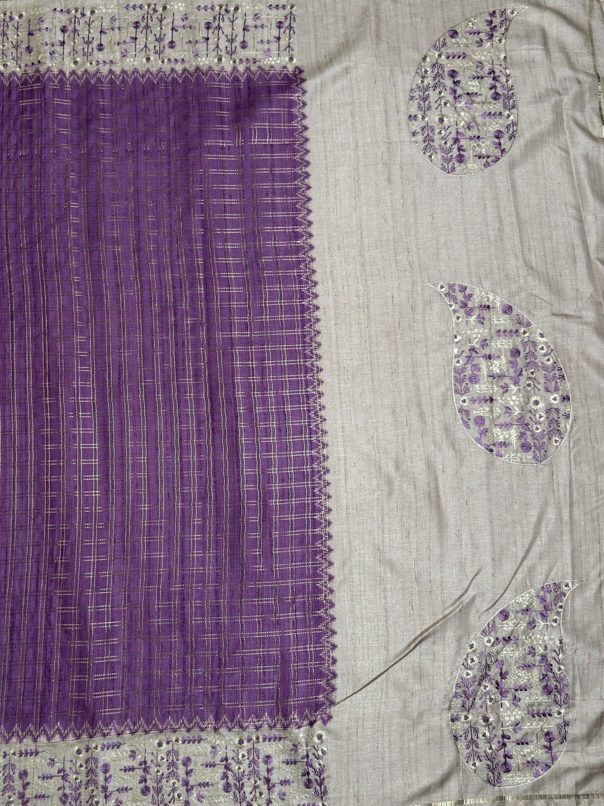MIMOSA Magenta Saree Saree — pallu and zari work detail