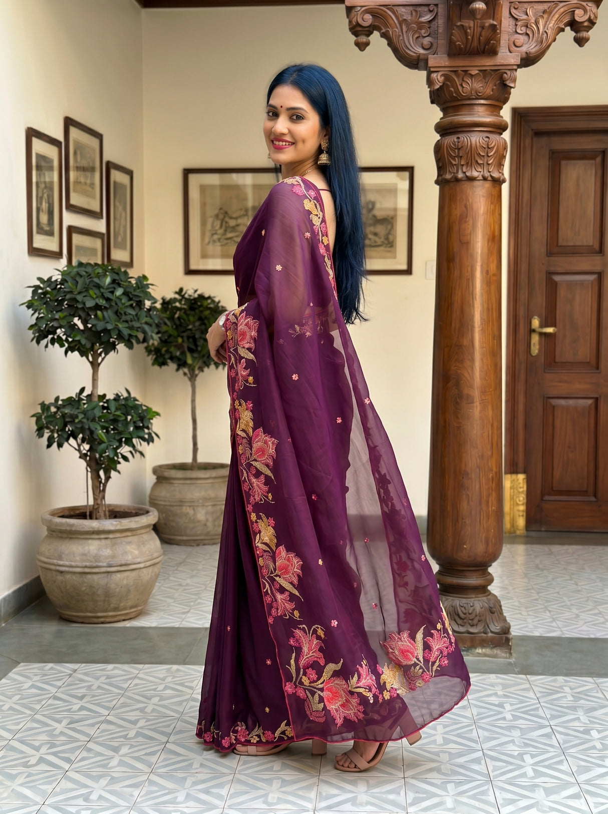 MIMOSA Magenta Banarasi chiffon Saree — pose 9 styling detail
