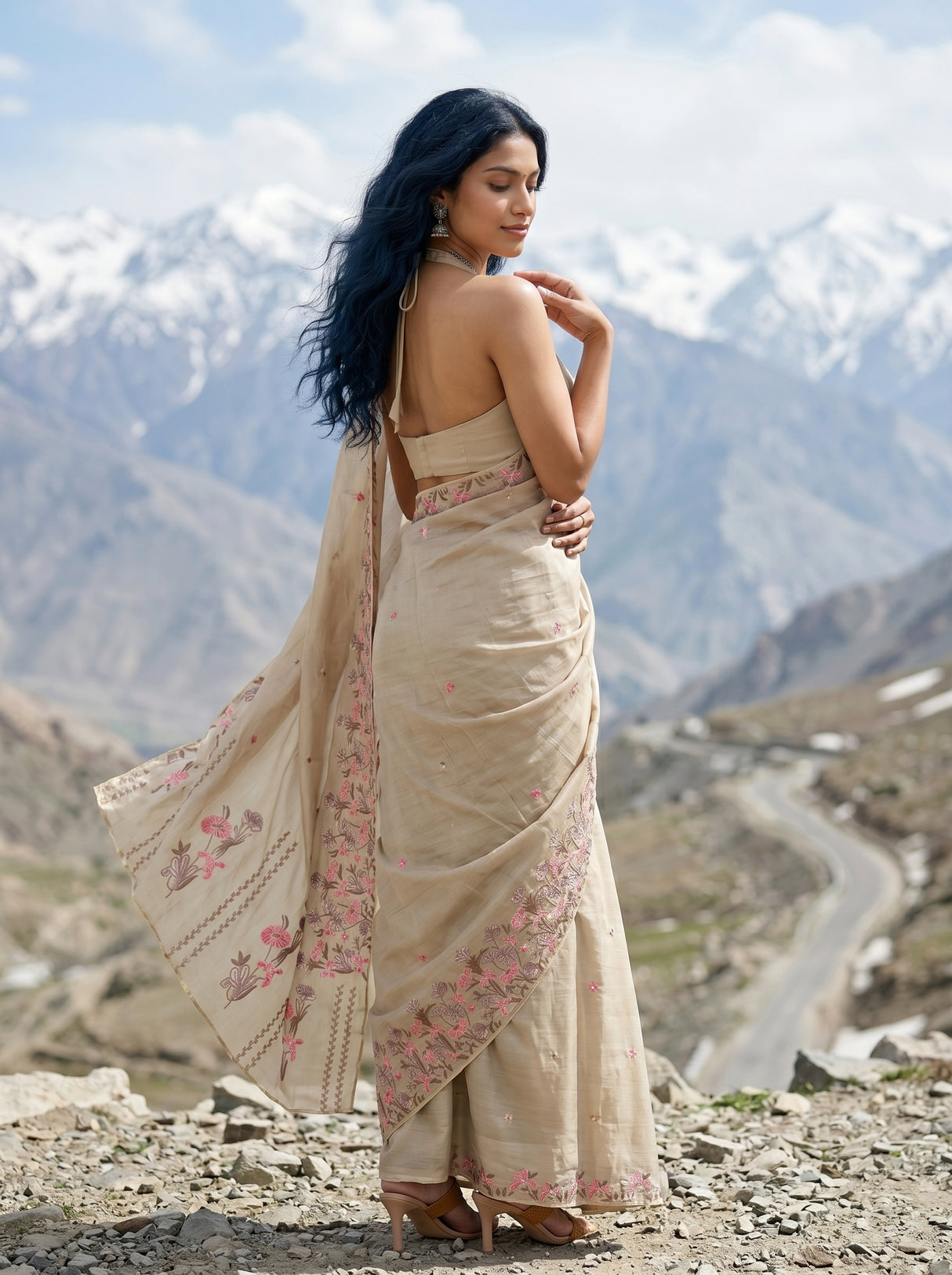 MIMOSA Tussar Banarasi chiffon Saree — pose 7 styling detail