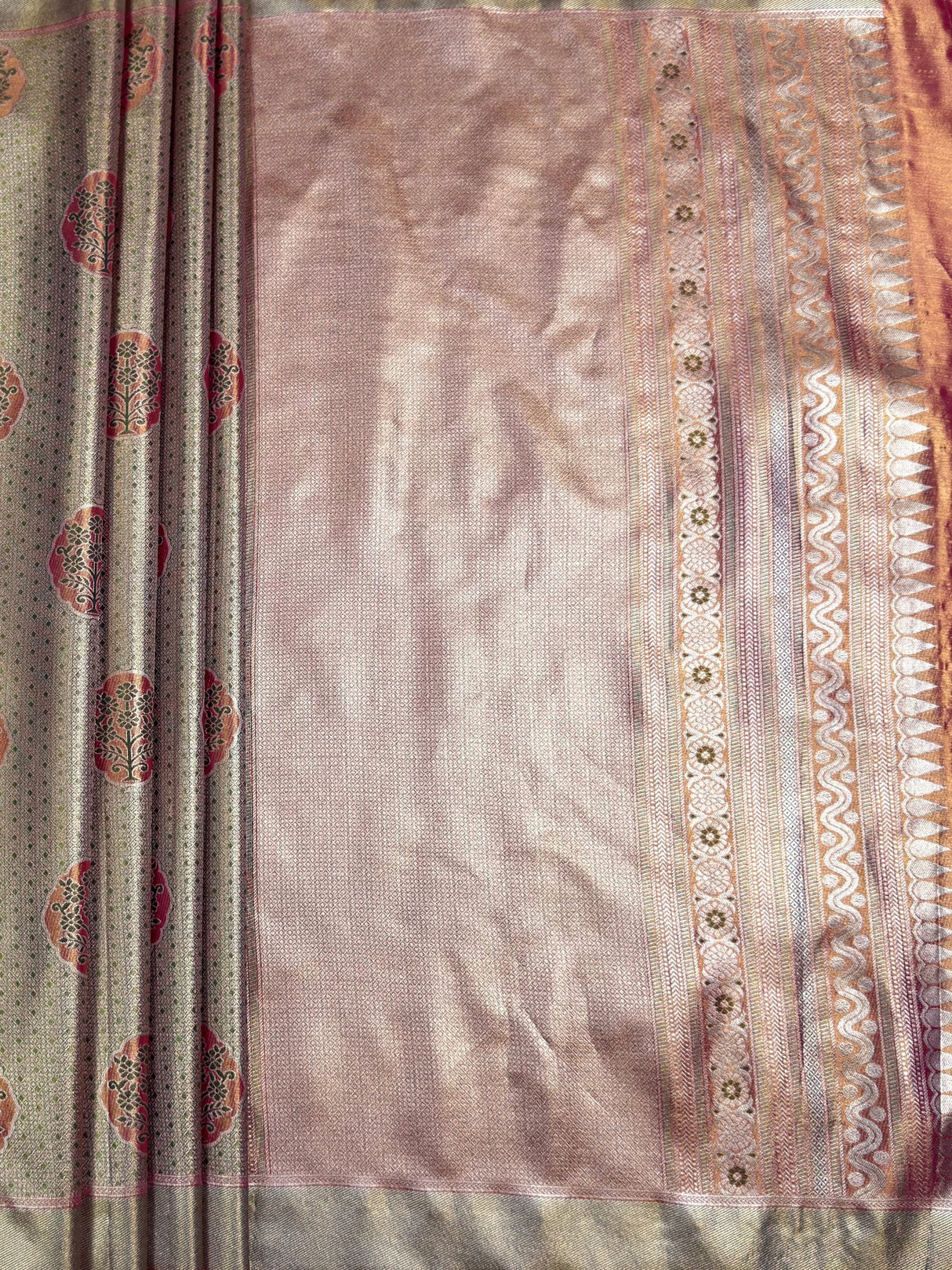 MIMOSA Saree Saree — pallu and zari work detail
