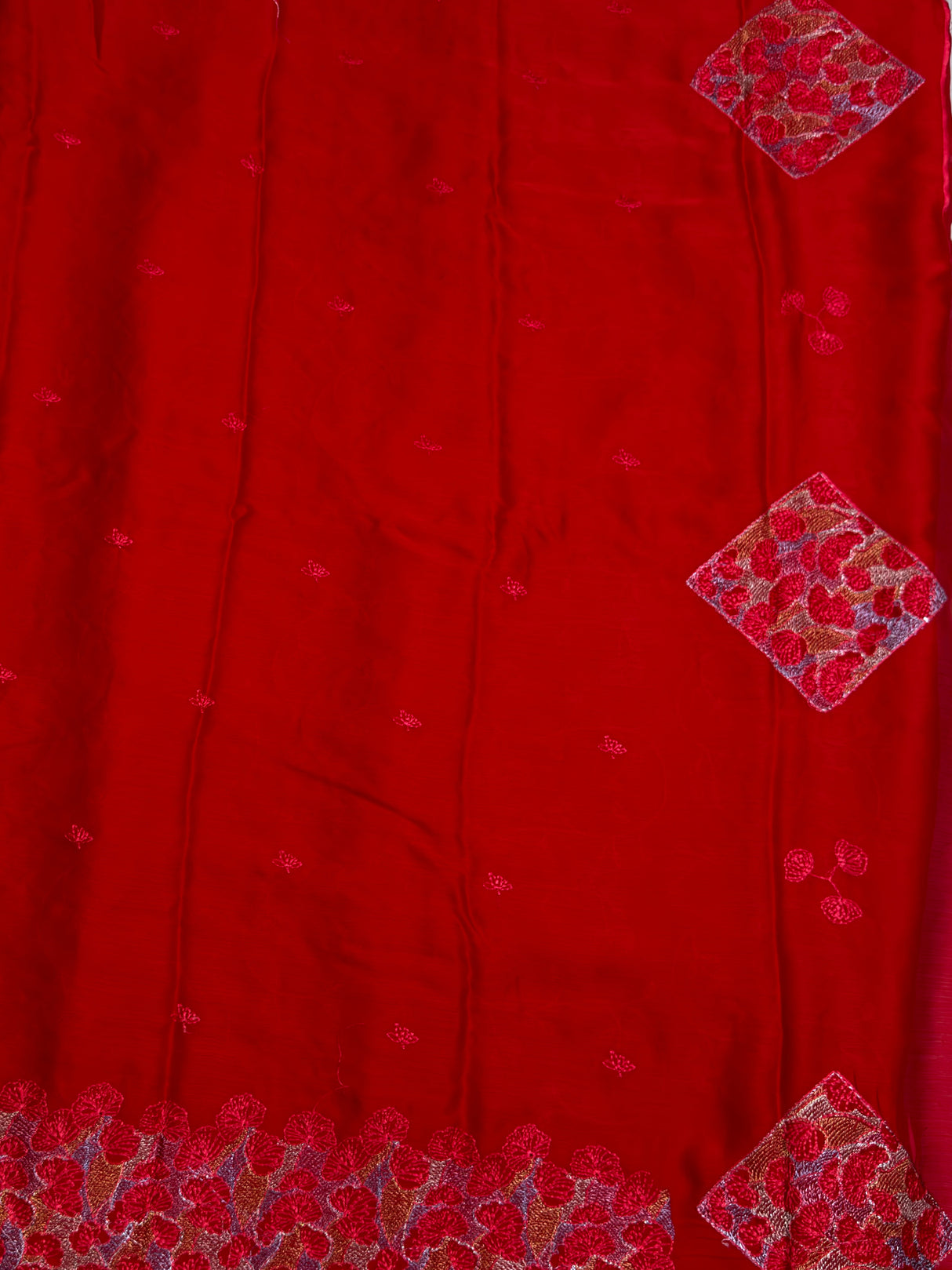 MIMOSA Red Saree Saree — pallu and zari work detail