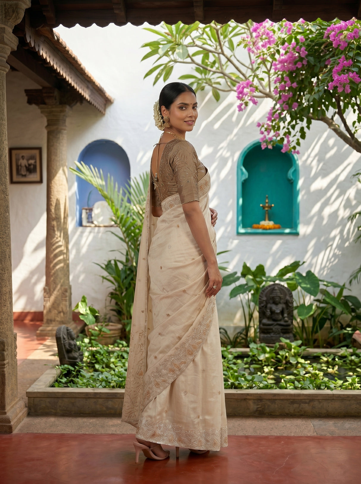 MIMOSA Tussar Banarasi chiffon Saree — pose 5 styling detail
