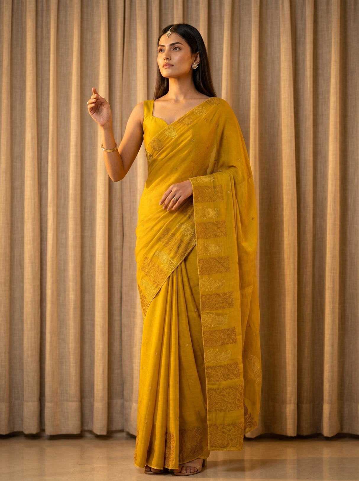 MIMOSA Gold Saree Saree — pose 5 styling detail