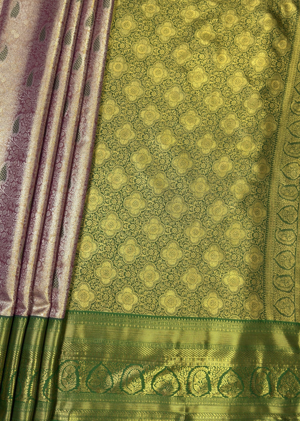 MIMOSA Magenta Kanjivaram Art Silk Saree β pallu and zari work detail
