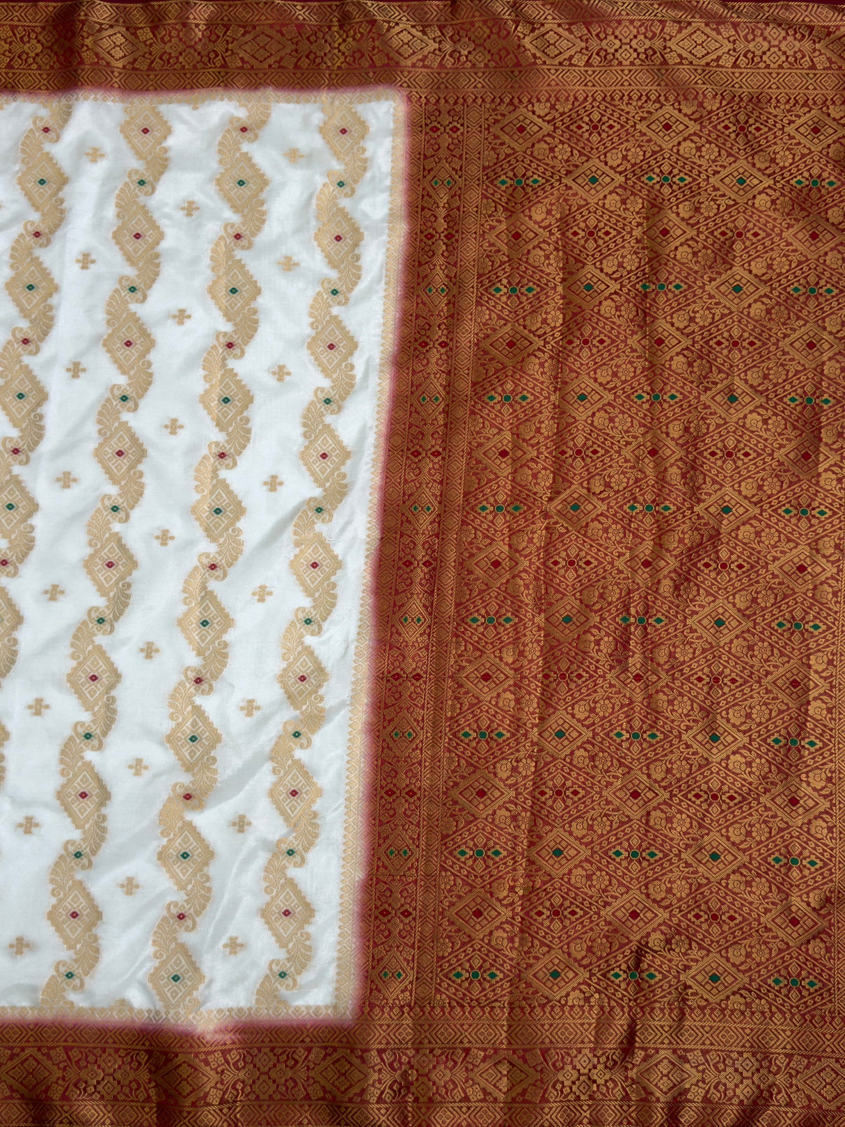 MIMOSA White Kanjivaram Saree — pallu and zari work detail