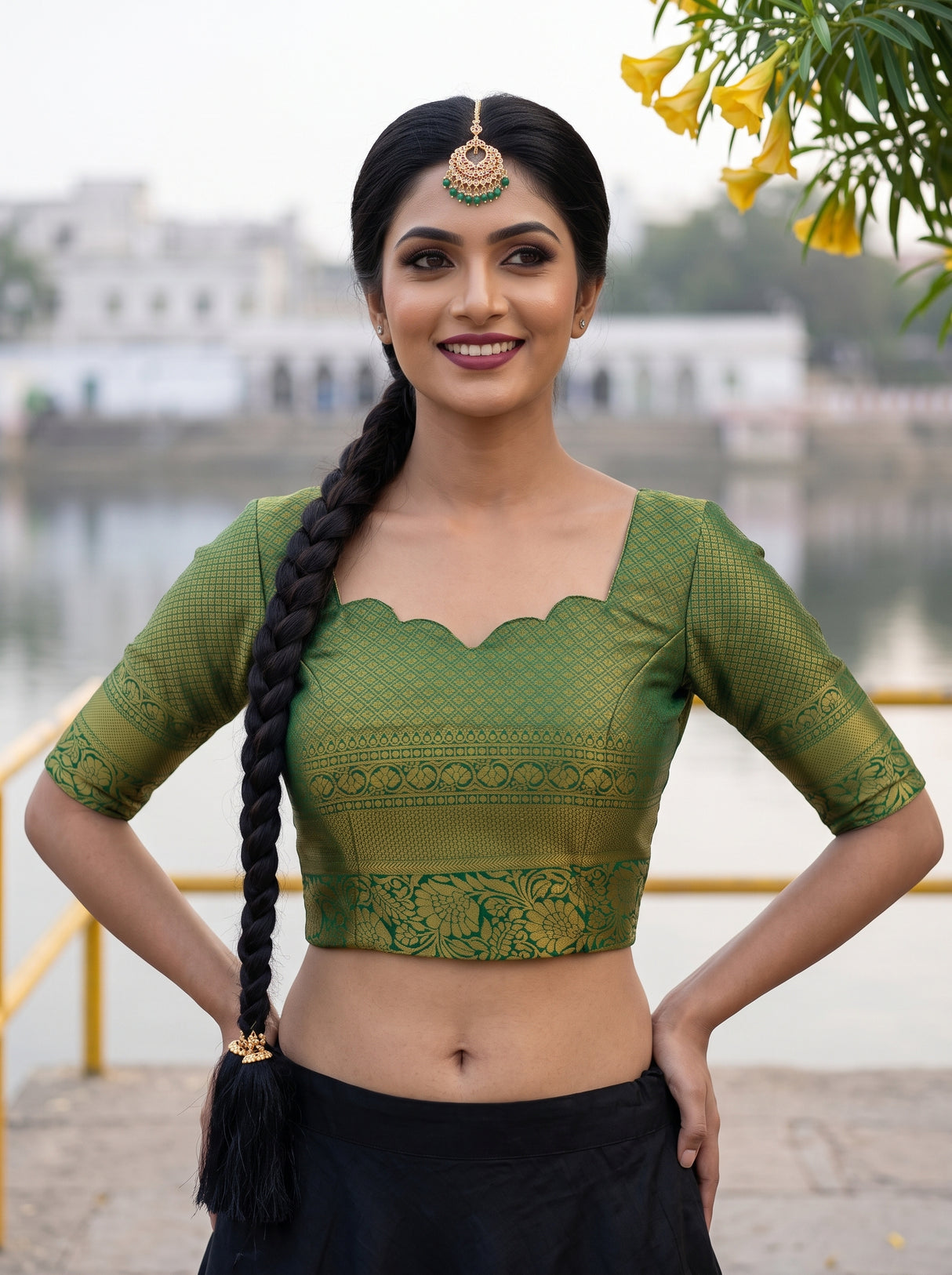 MIMOSA Saree Saree — blouse close-up