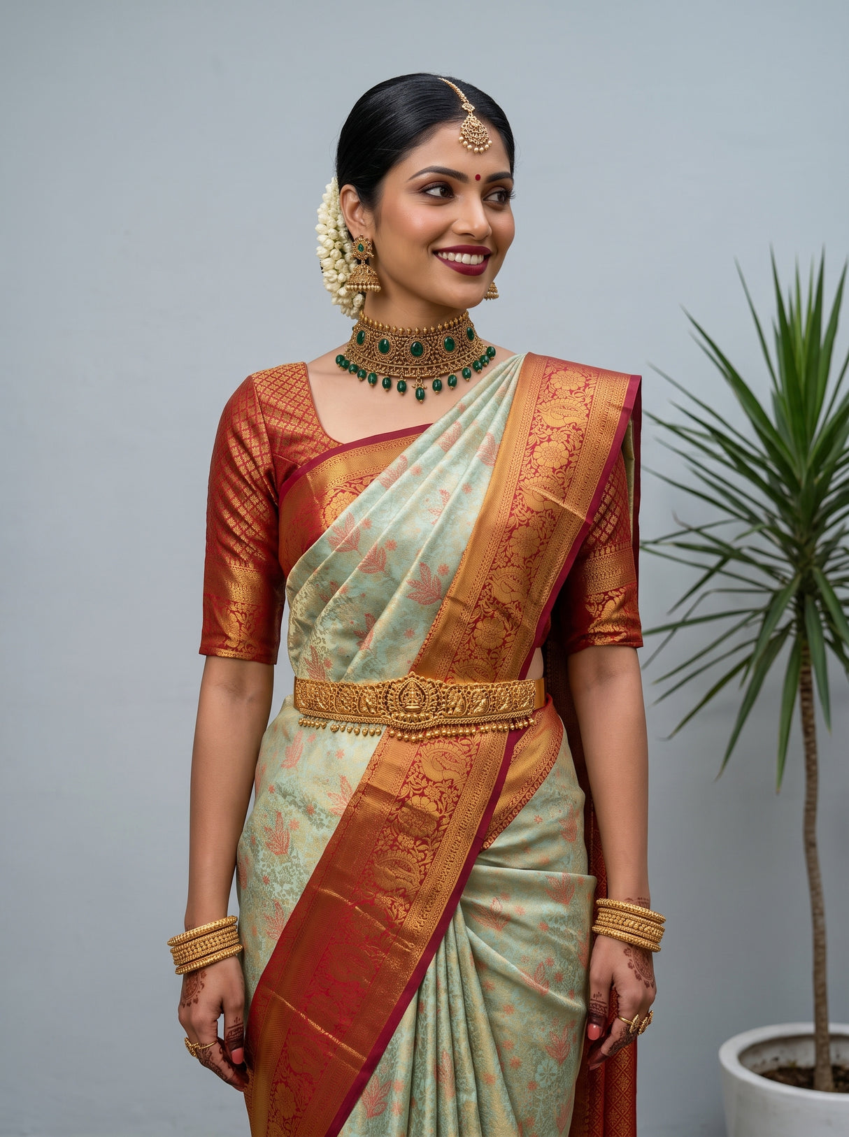 MIMOSA Saree Saree — pose 10 styling detail