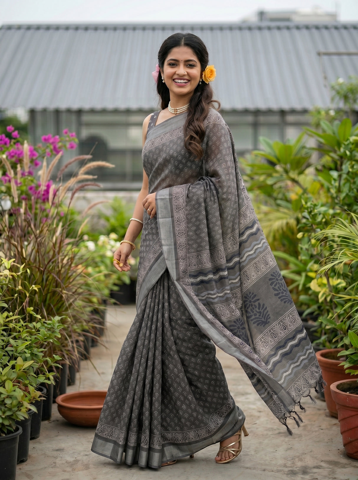 MIMOSA Saree Saree — pose 9 styling detail