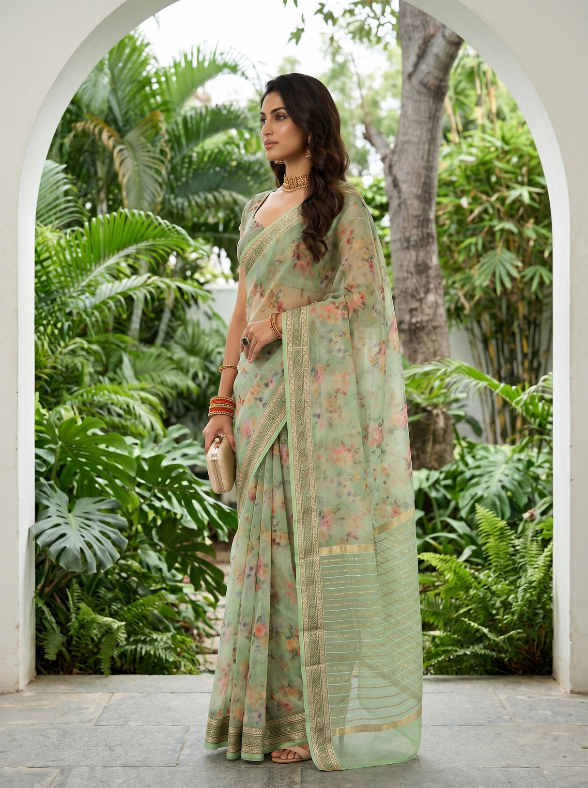 MIMOSA Saree Saree — pose 3 styling detail