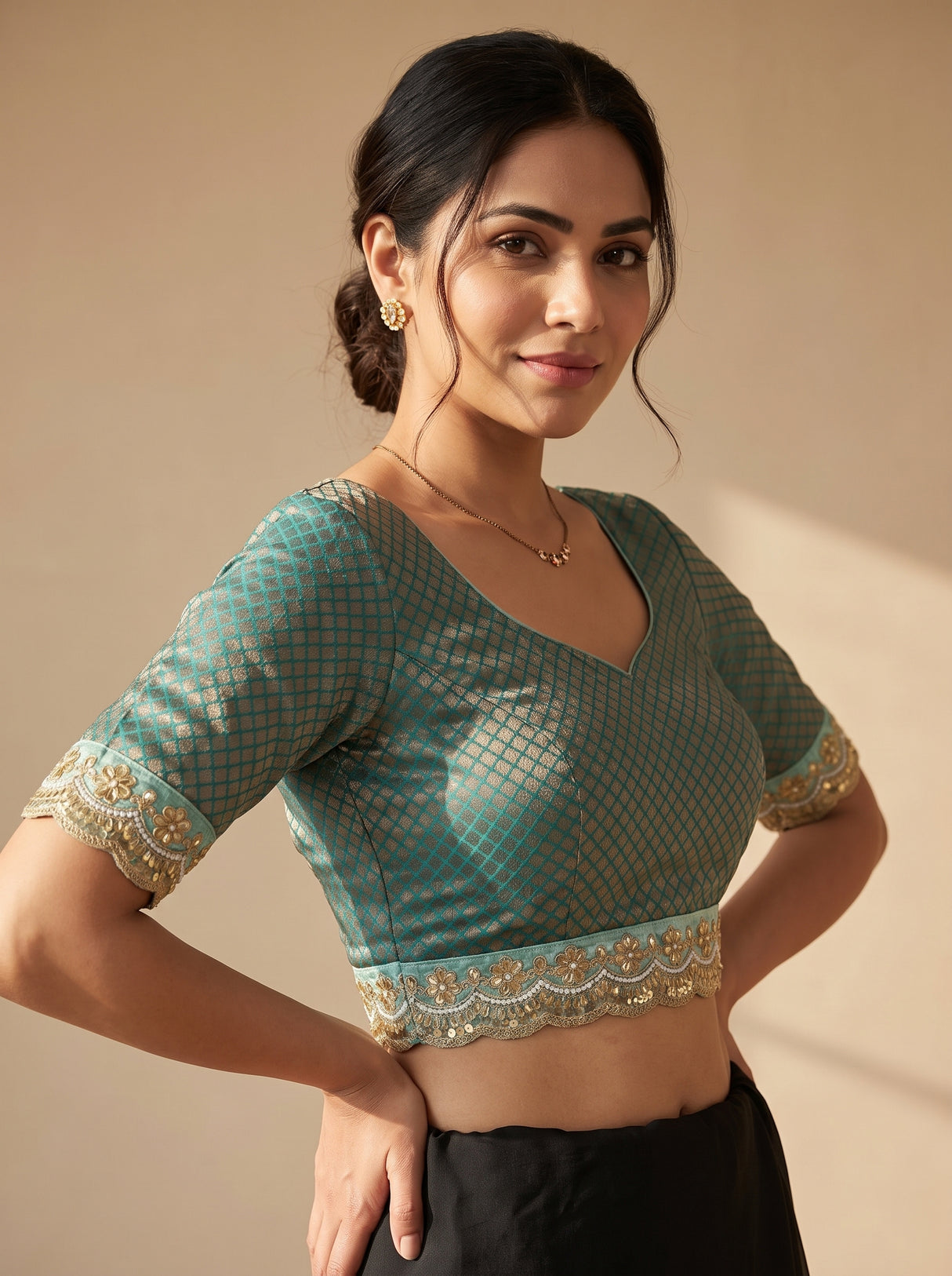 MIMOSA Saree Saree — blouse close-up