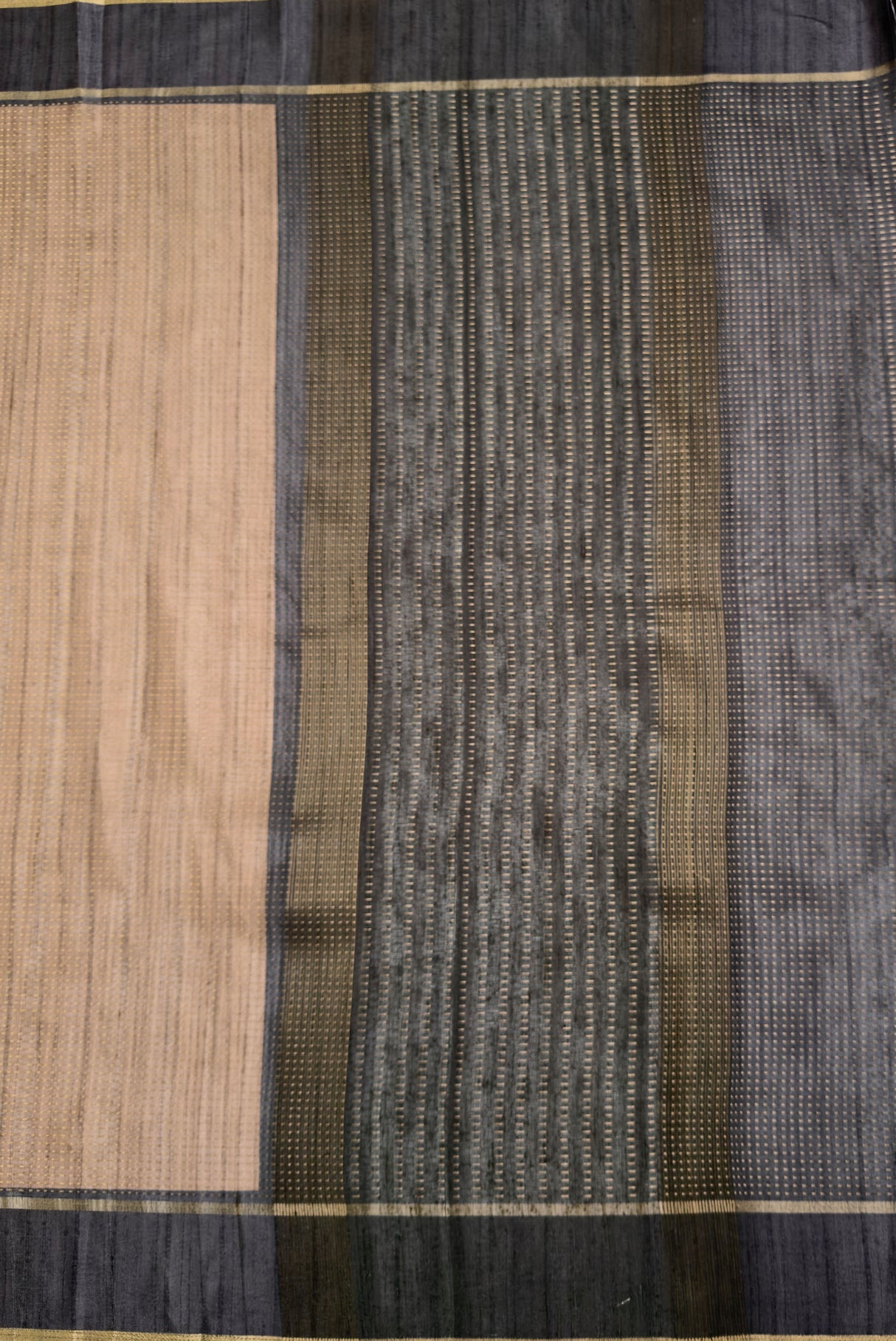 MIMOSA Saree Saree — pallu and zari work detail
