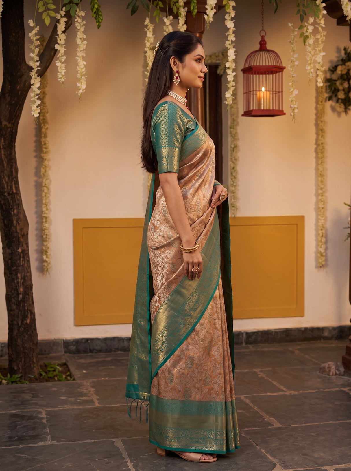 MIMOSA Maroon Saree Saree — pose 3 styling detail