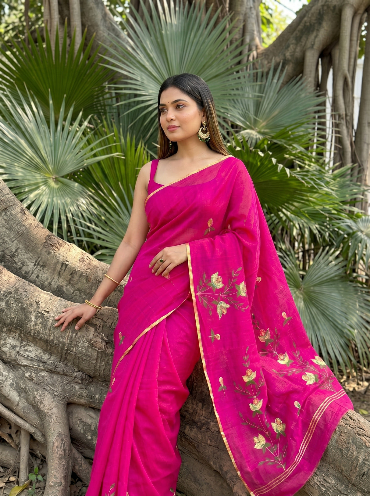 MIMOSA Saree Saree — pose 10 styling detail