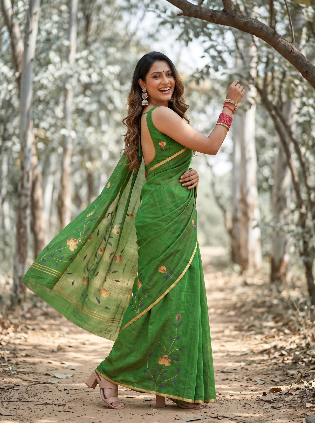 MIMOSA Green Banarasi Art Silk Saree — pallu and body detail
