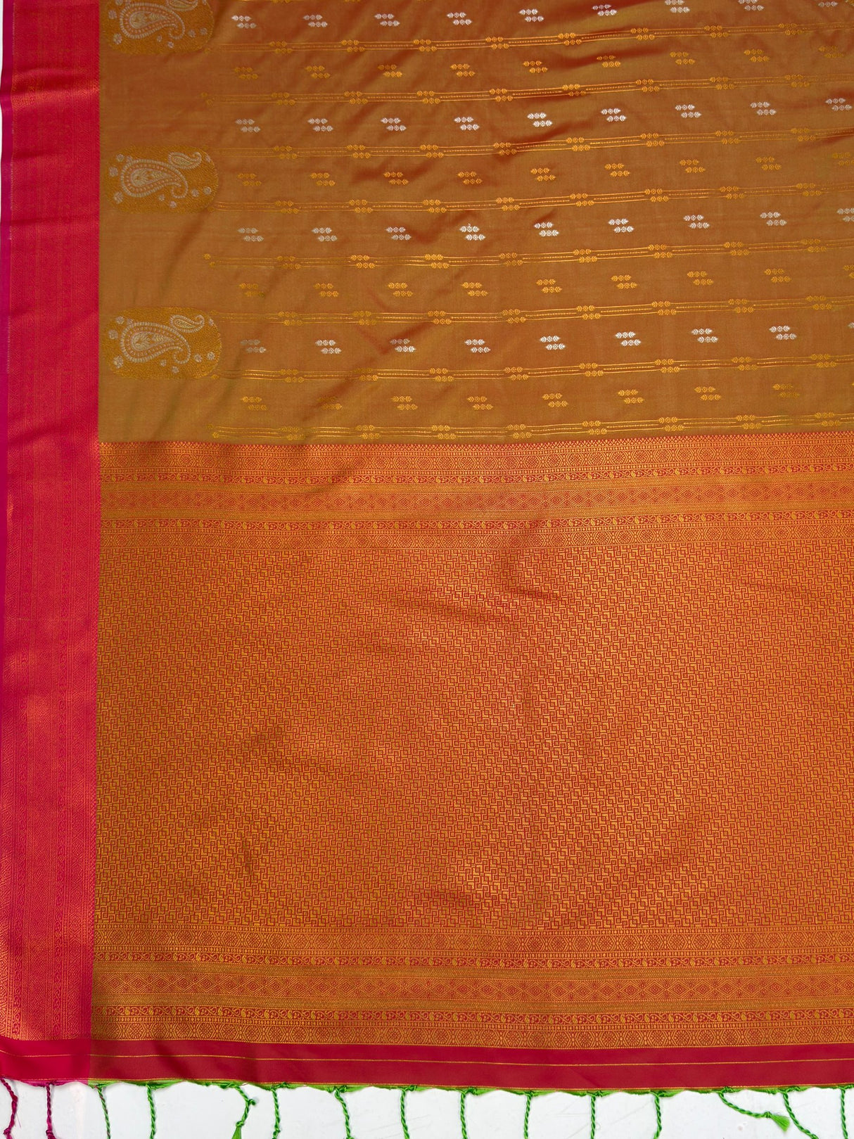 MIMOSA Rust Saree Saree — pallu and zari work detail