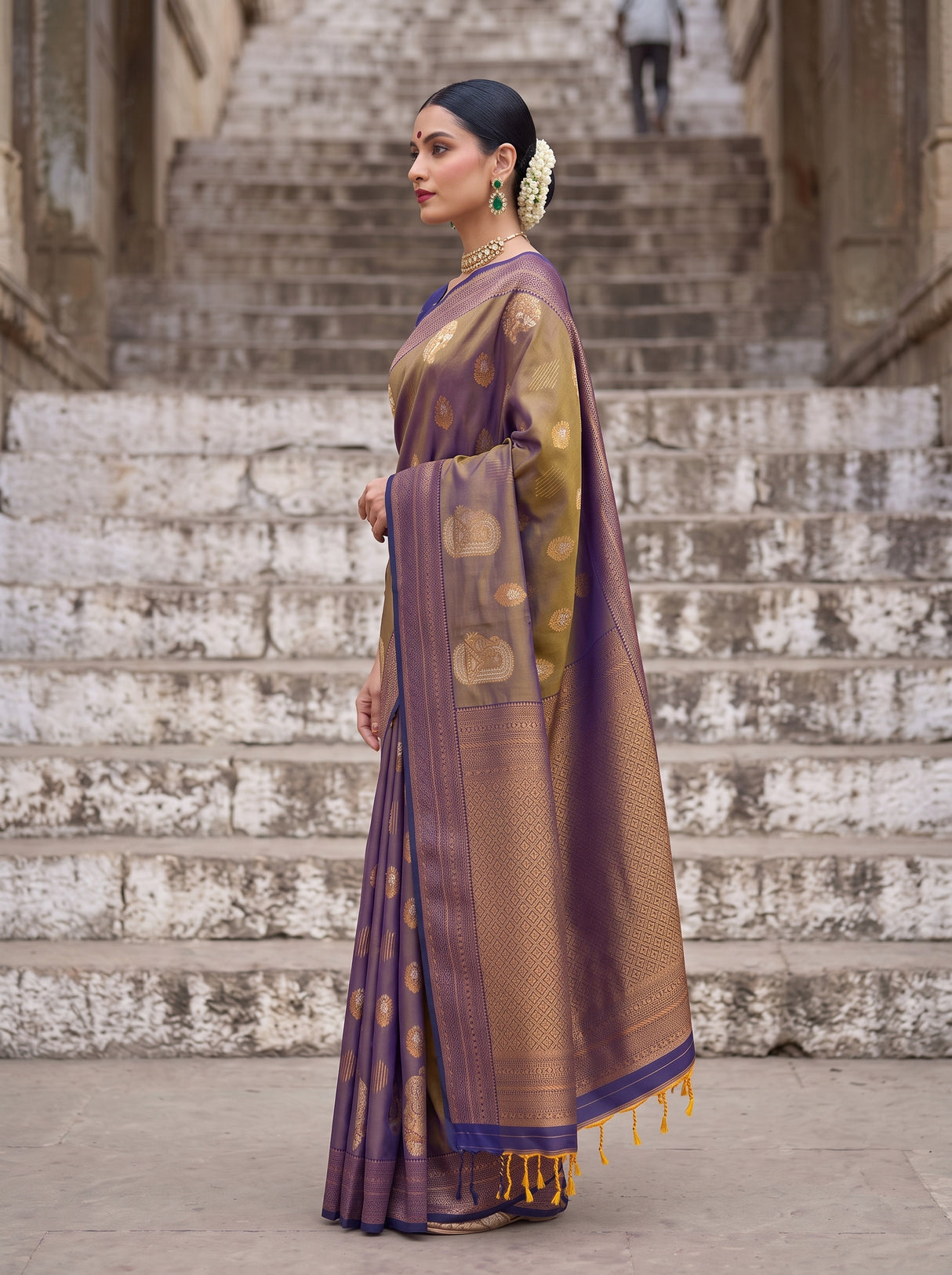 MIMOSA Grey Kanjivaram Art Silk Saree — pose 3 styling detail