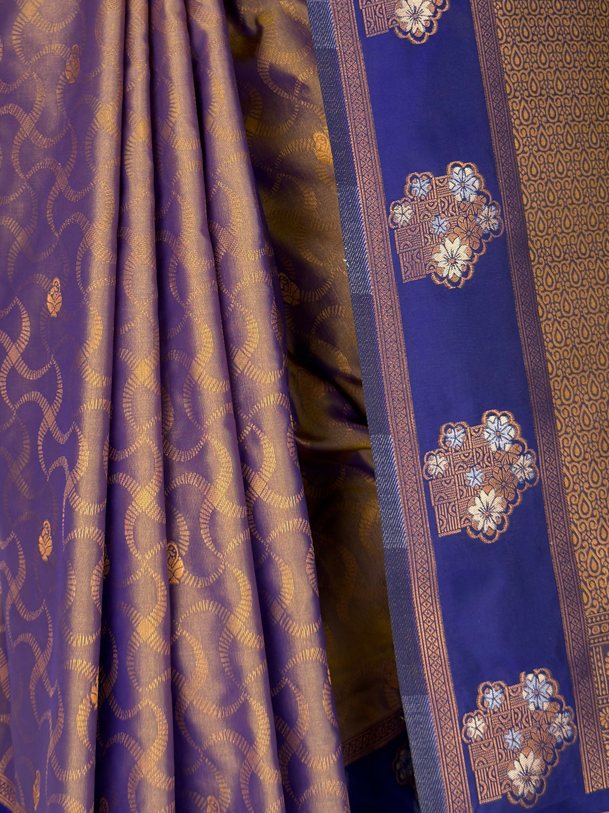 MIMOSA Grey Saree Saree — fleets shot full lifestyle