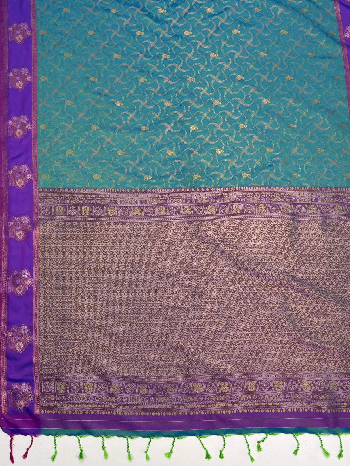MIMOSA Sapphire Saree Saree — pallu and zari work detail