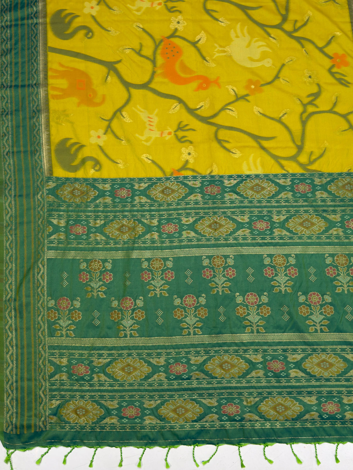 MIMOSA Olive Saree Saree — pallu and zari work detail