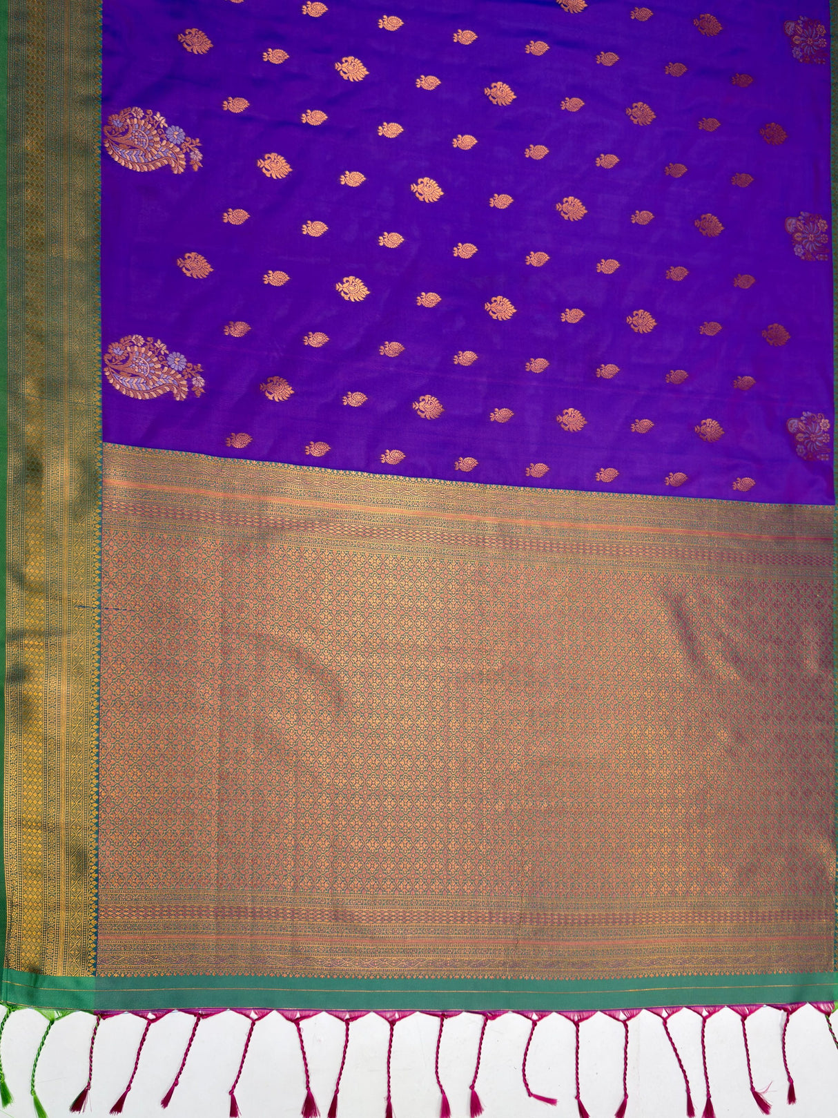 MIMOSA Purple Saree Saree — pallu and zari work detail