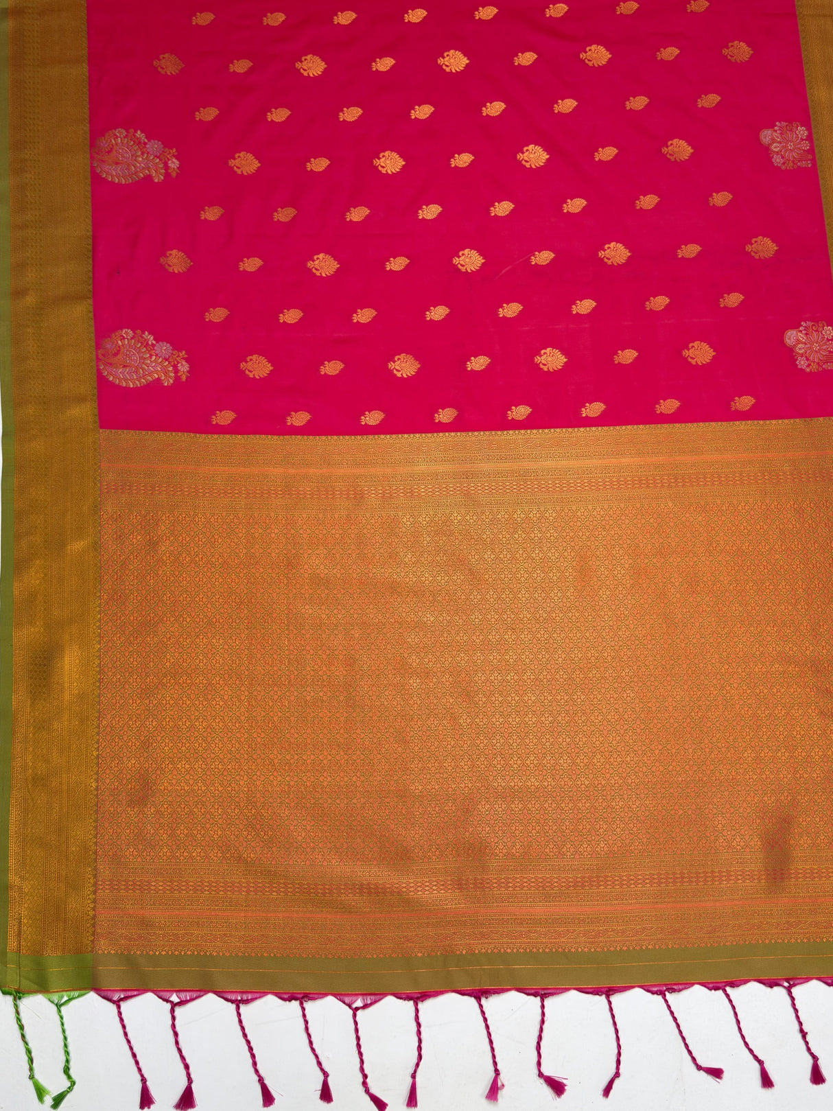 MIMOSA Rani Saree Saree — pallu and zari work detail