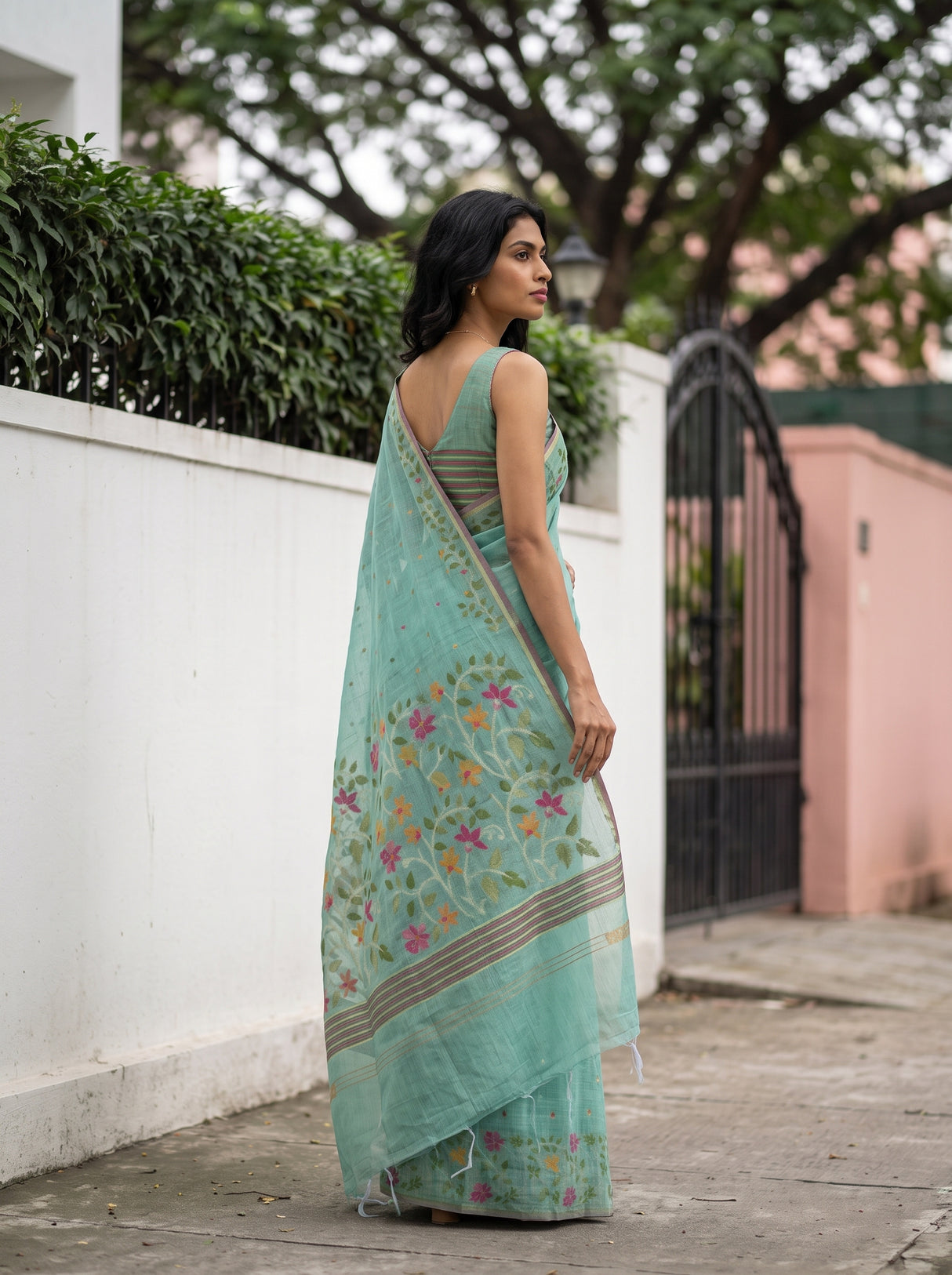 MIMOSA Rama Banarasi Linen Saree — pose 5 styling detail