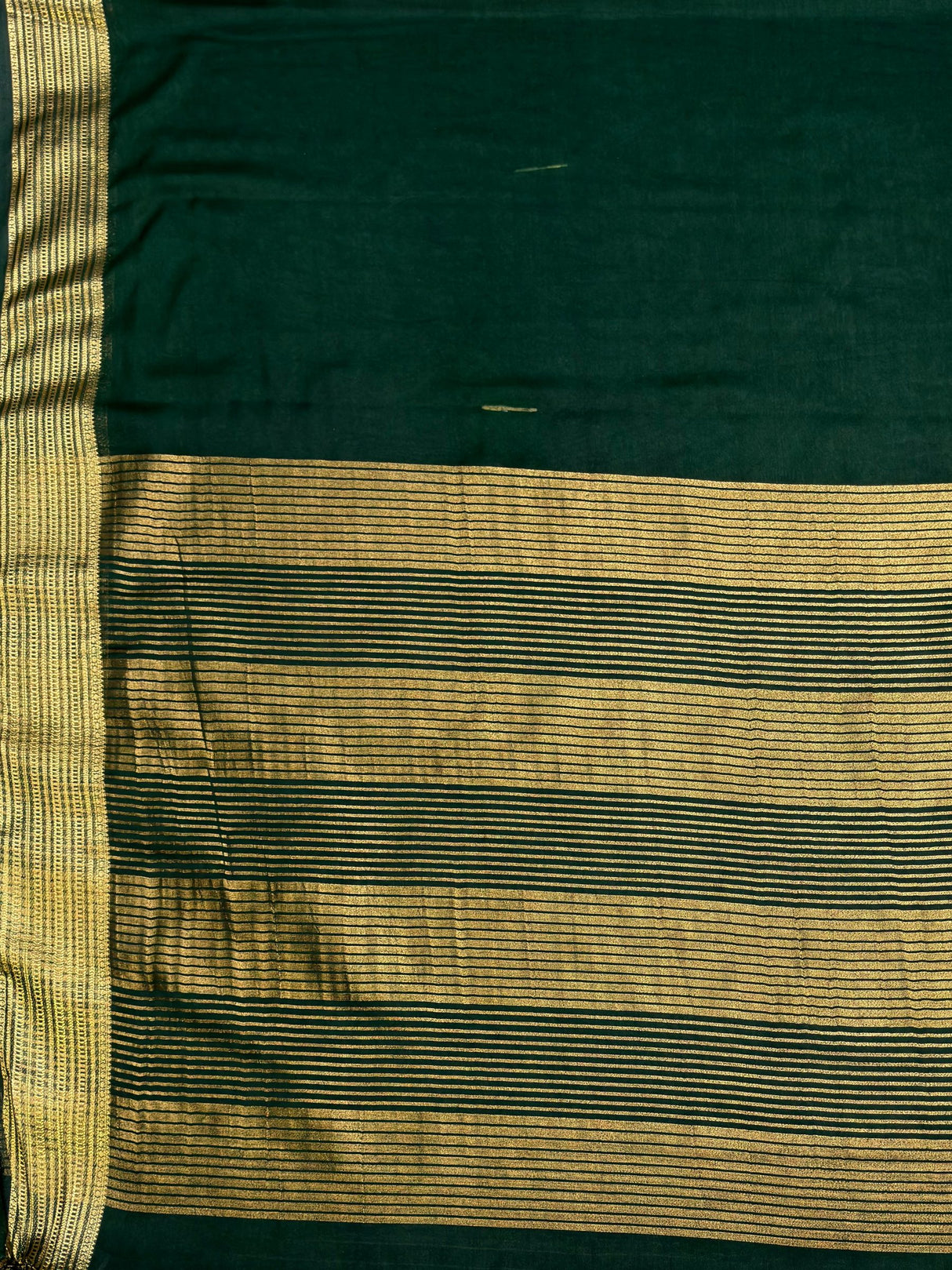 MIMOSA Bottle Green Saree Saree — pallu and zari work detail
