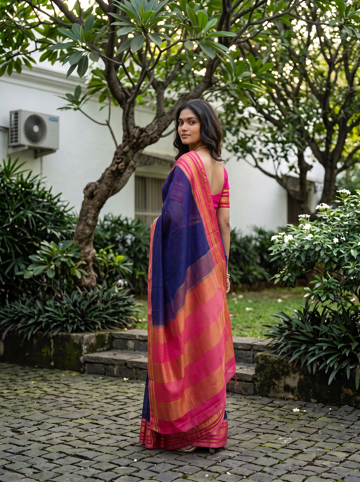 MIMOSA Navy Mysore Silk Crepe Saree — Border detail