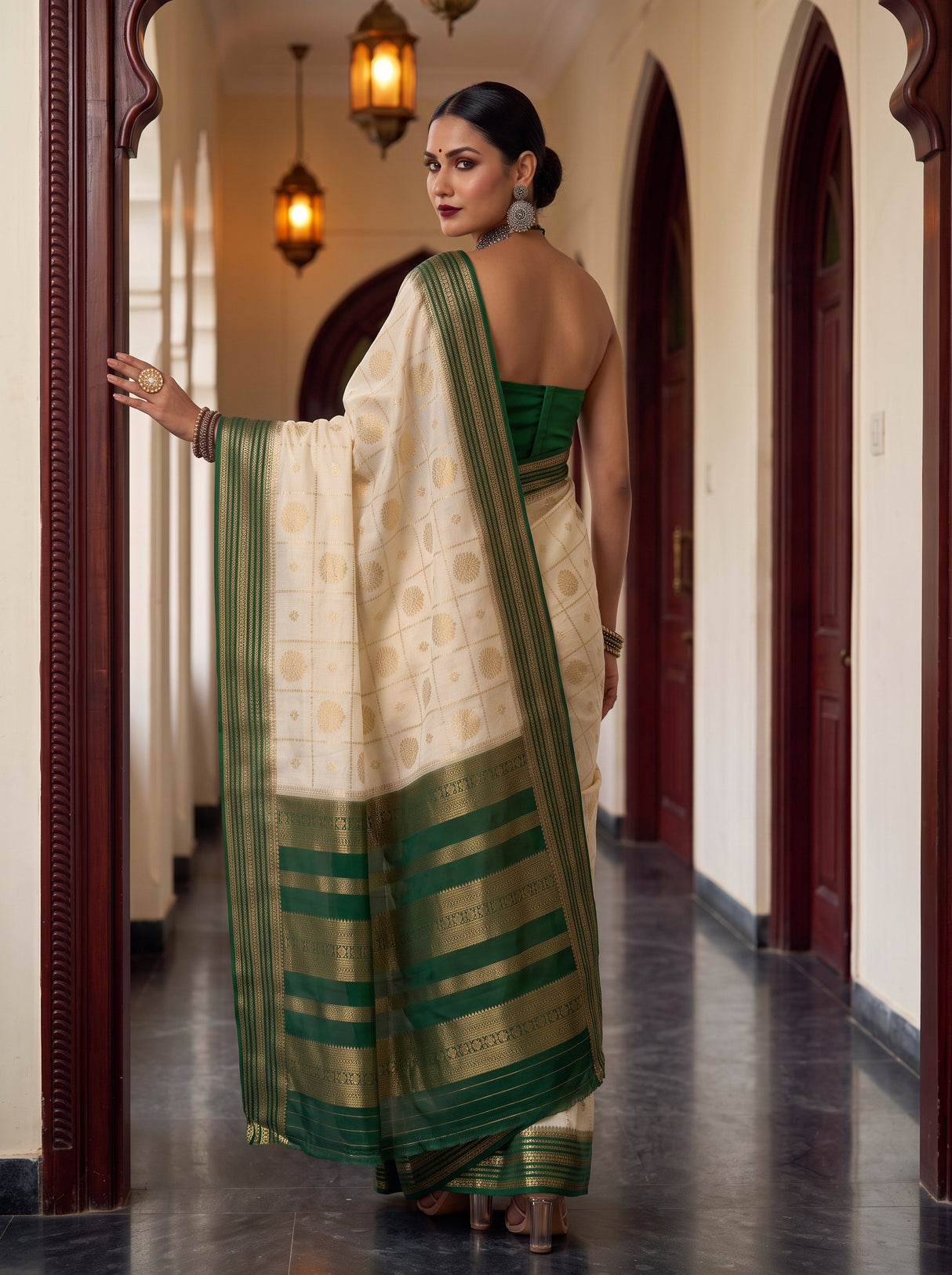 MIMOSA Half White Saree Saree — pose 7 styling detail