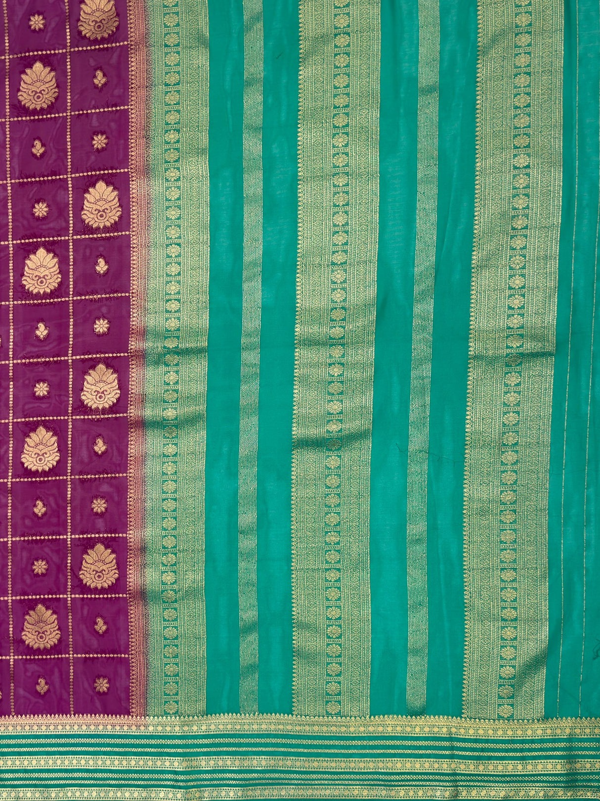 MIMOSA Magenta Saree Saree — pallu and zari work detail