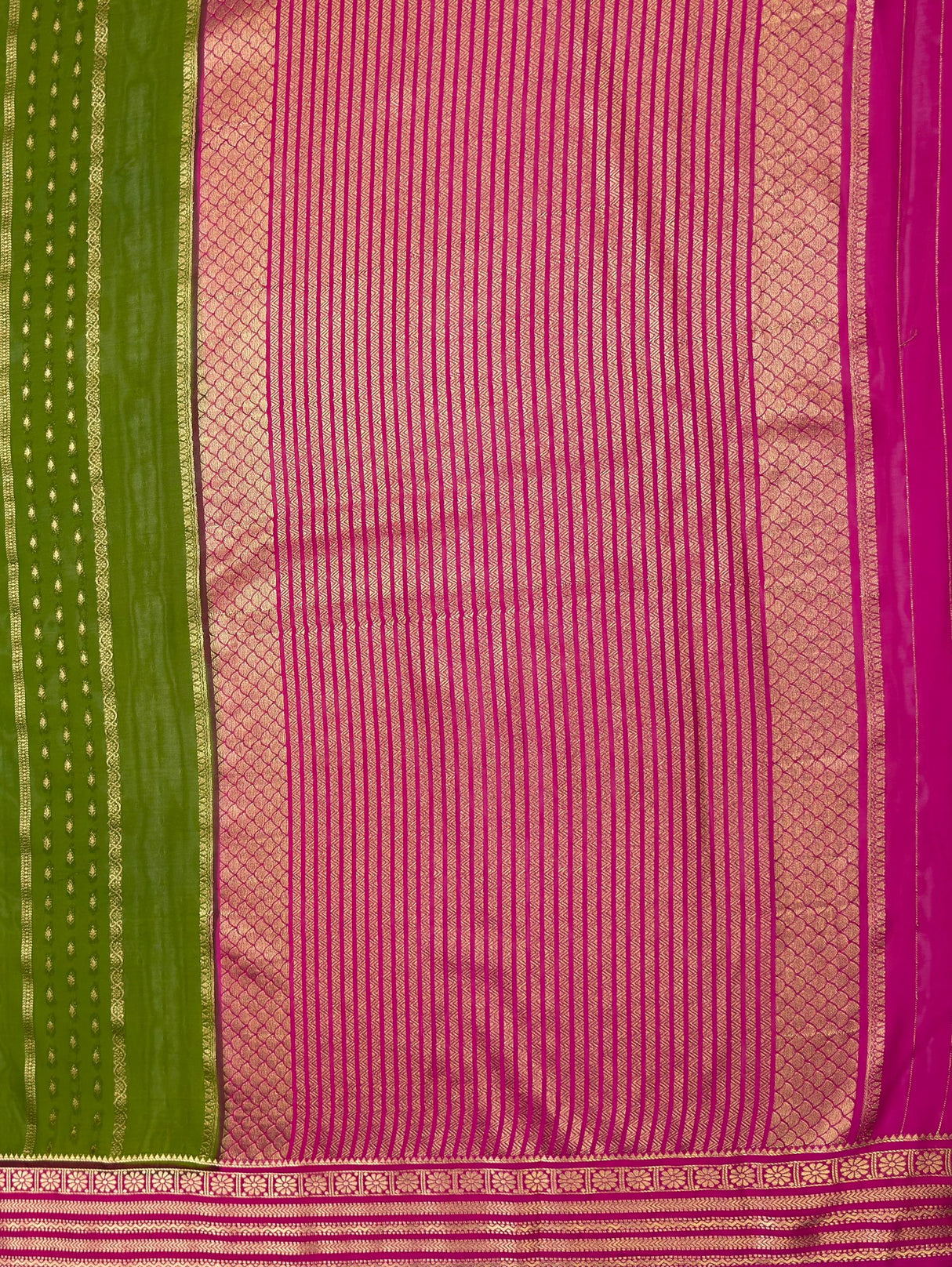 MIMOSA Olive Saree Saree — pallu and zari work detail