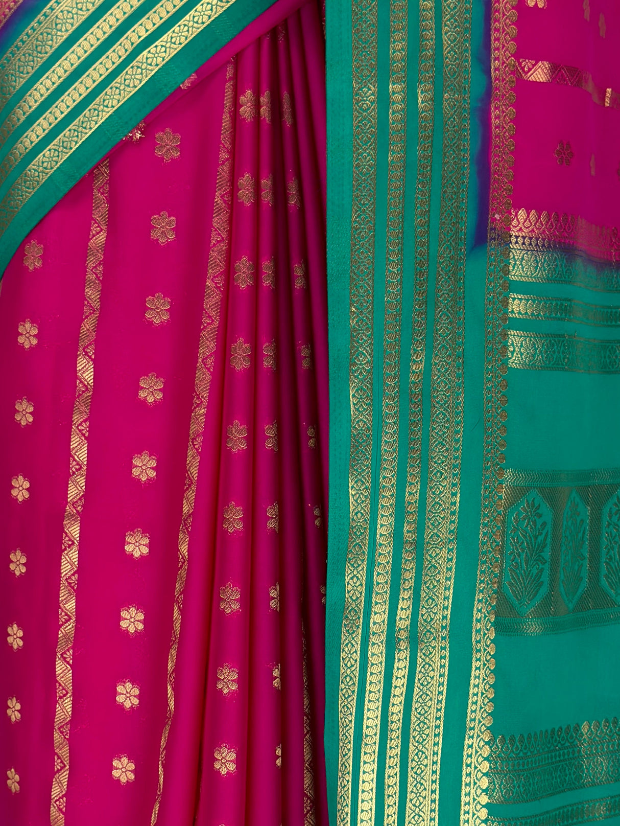 MIMOSA Rani Saree Saree — fleets shot full lifestyle