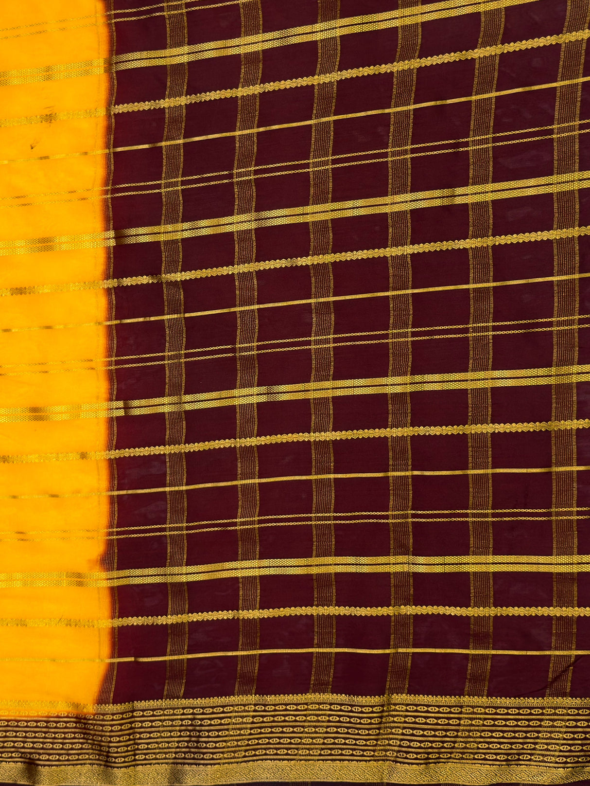 MIMOSA Gold Saree Saree — pallu and zari work detail